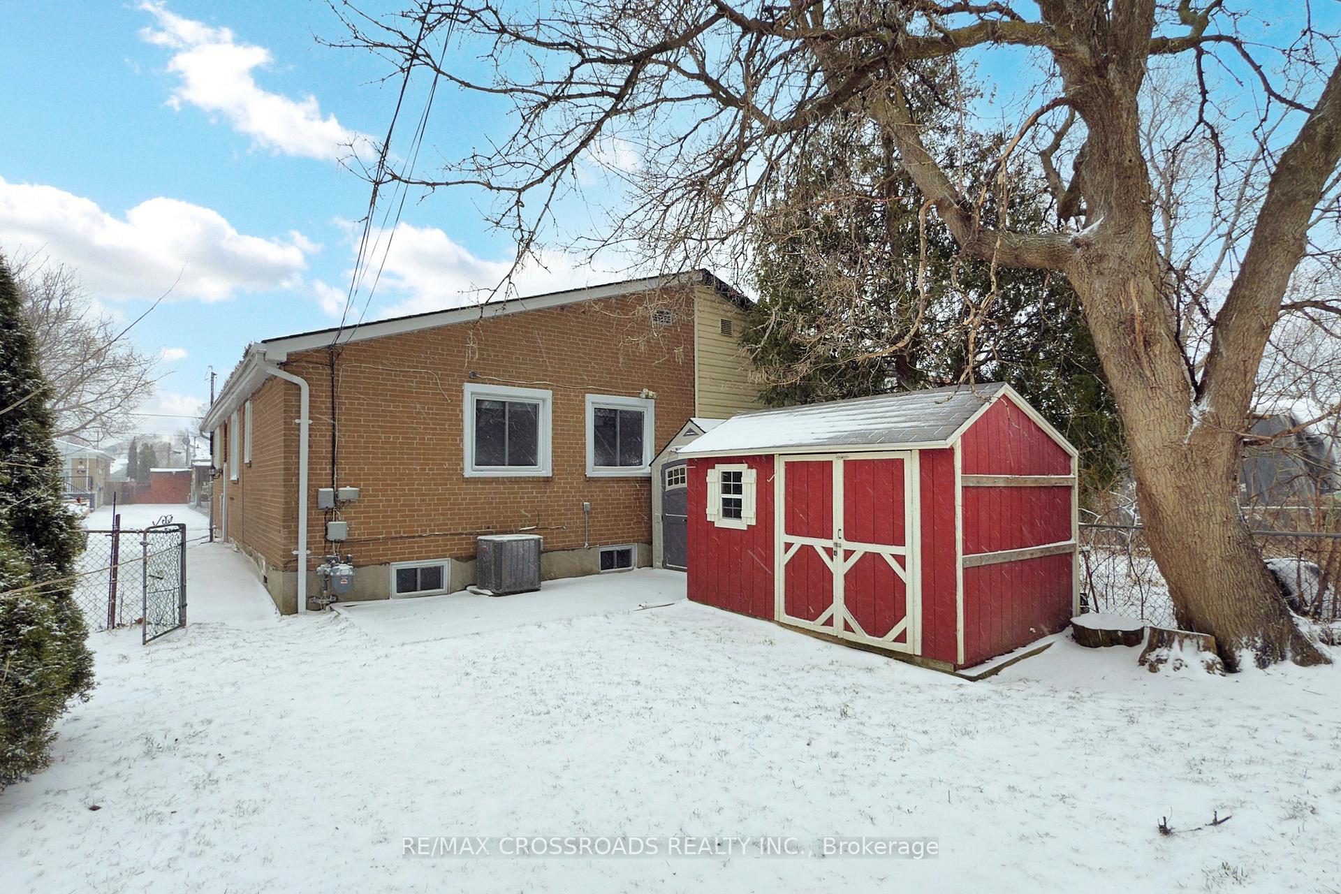 Photo 48 of 28 Chesapeake Avenue, Scarborough, Clairlea-Birchmount — HOMEH