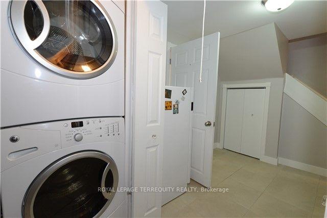 Photo 5 of 129 Memorial Park Avenue, Toronto, Danforth Village-East York — HOMEH