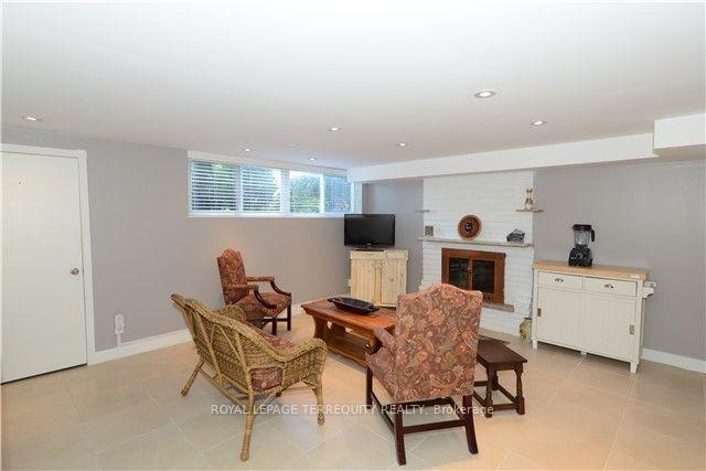 Photo 6 of 129 Memorial Park Avenue, Toronto, Danforth Village-East York — HOMEH