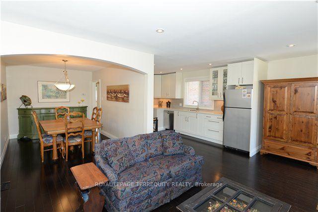 Photo 15 of 129 Memorial Park Avenue, Toronto, Danforth Village-East York — HOMEH