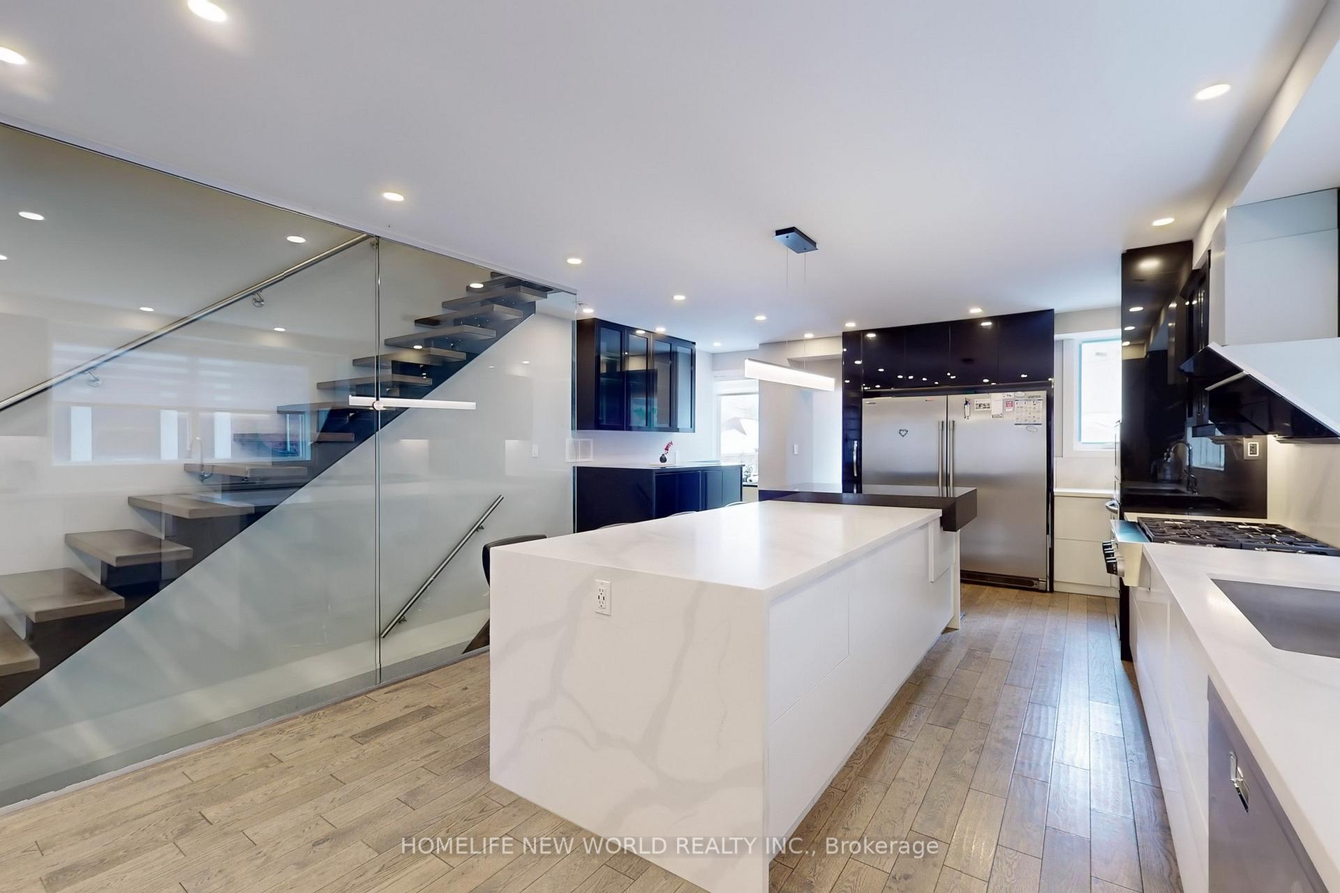 Photo 7 of 35 Harris Avenue, Toronto, East End-Danforth — HOMEH