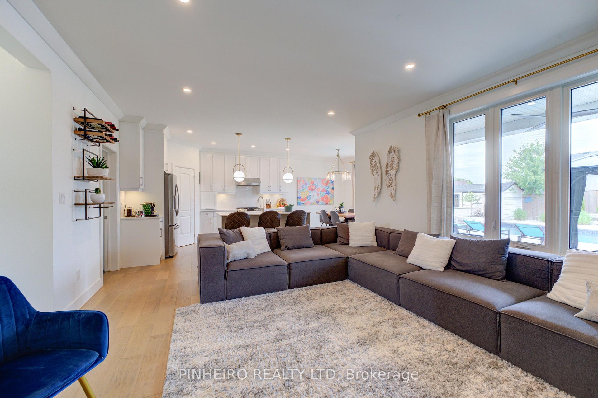 Photo 5 of 15 Kemp Crescent, Strathroy-Caradoc, NE — HOMEH