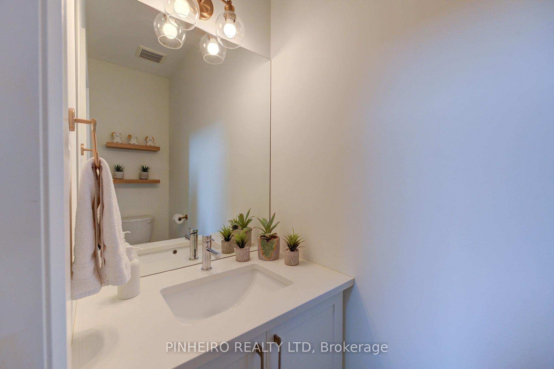 Photo 13 of 15 Kemp Crescent, Strathroy-Caradoc, NE — HOMEH