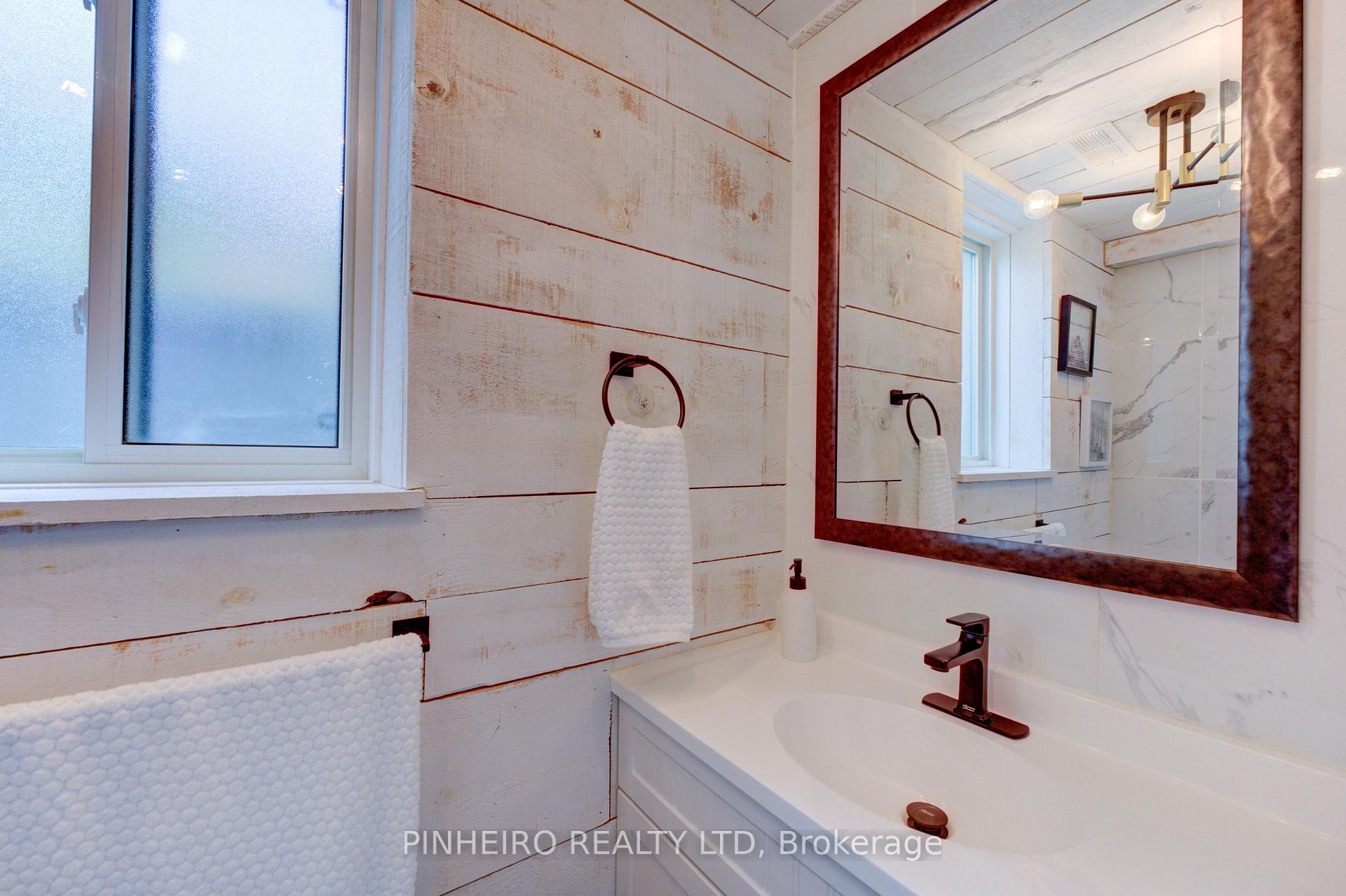 Photo 28 of 15 Kemp Crescent, Strathroy-Caradoc, NE — HOMEH