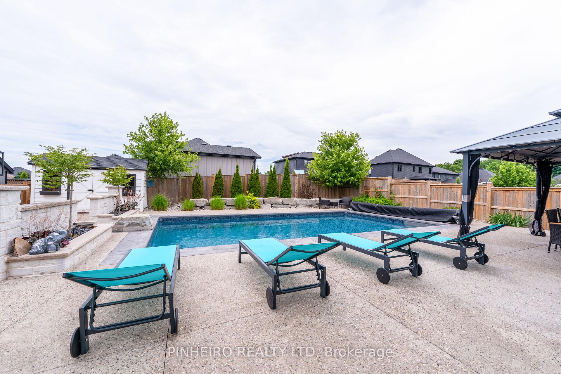 Photo 29 of 15 Kemp Crescent, Strathroy-Caradoc, NE — HOMEH