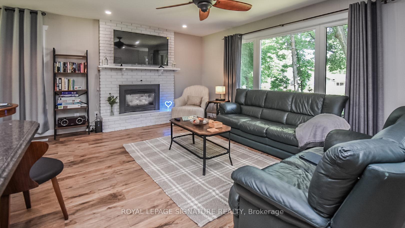 Photo 4 of 258 Mountain Avenue, Tay, Waubaushene — HOMEH