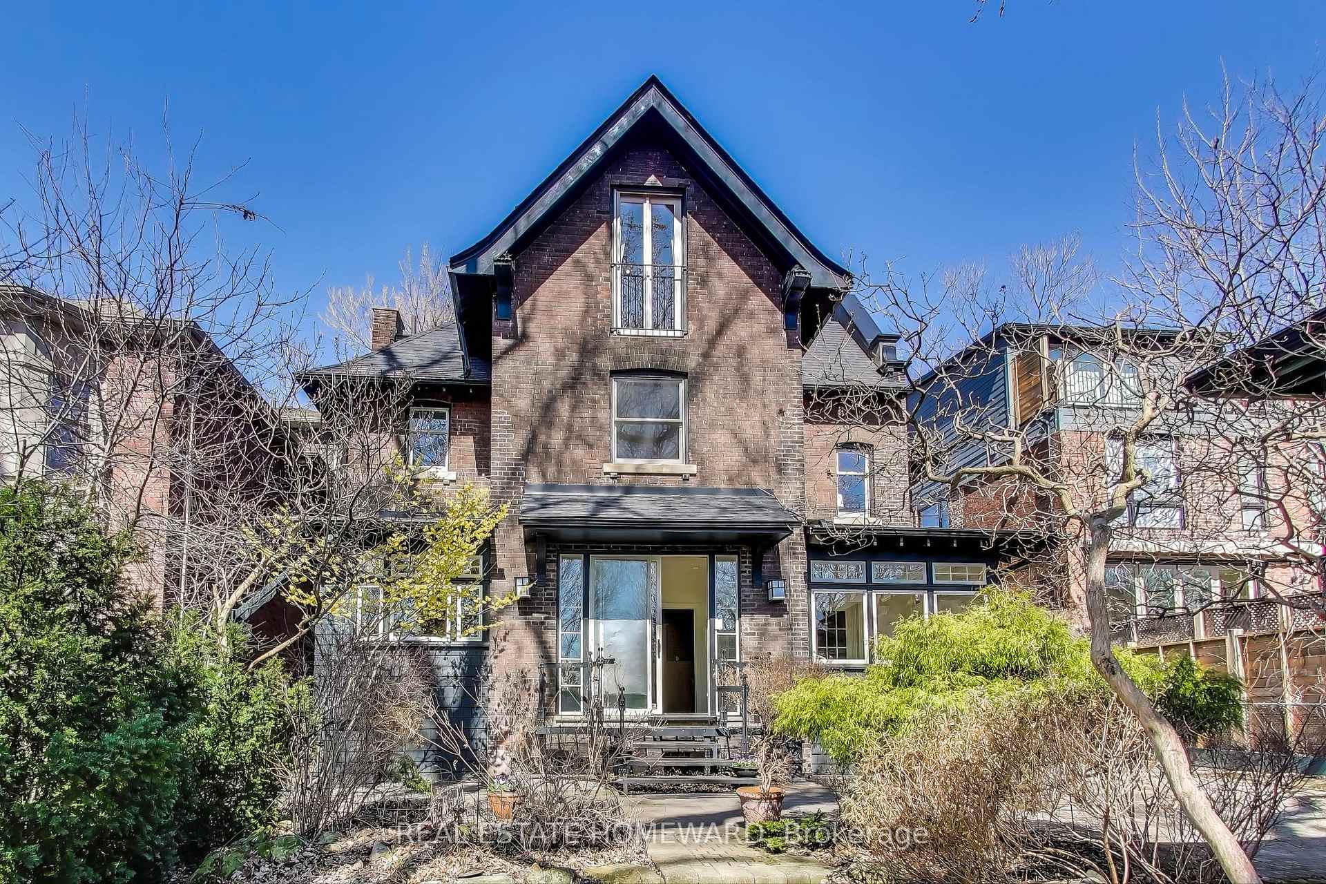 Photo 31 of 49 Hogarth Avenue, Toronto, North Riverdale — HOMEH