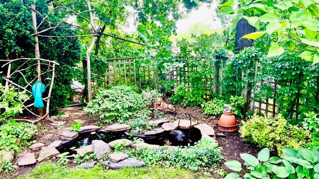Photo 37 of 49 Hogarth Avenue, Toronto, North Riverdale — HOMEH