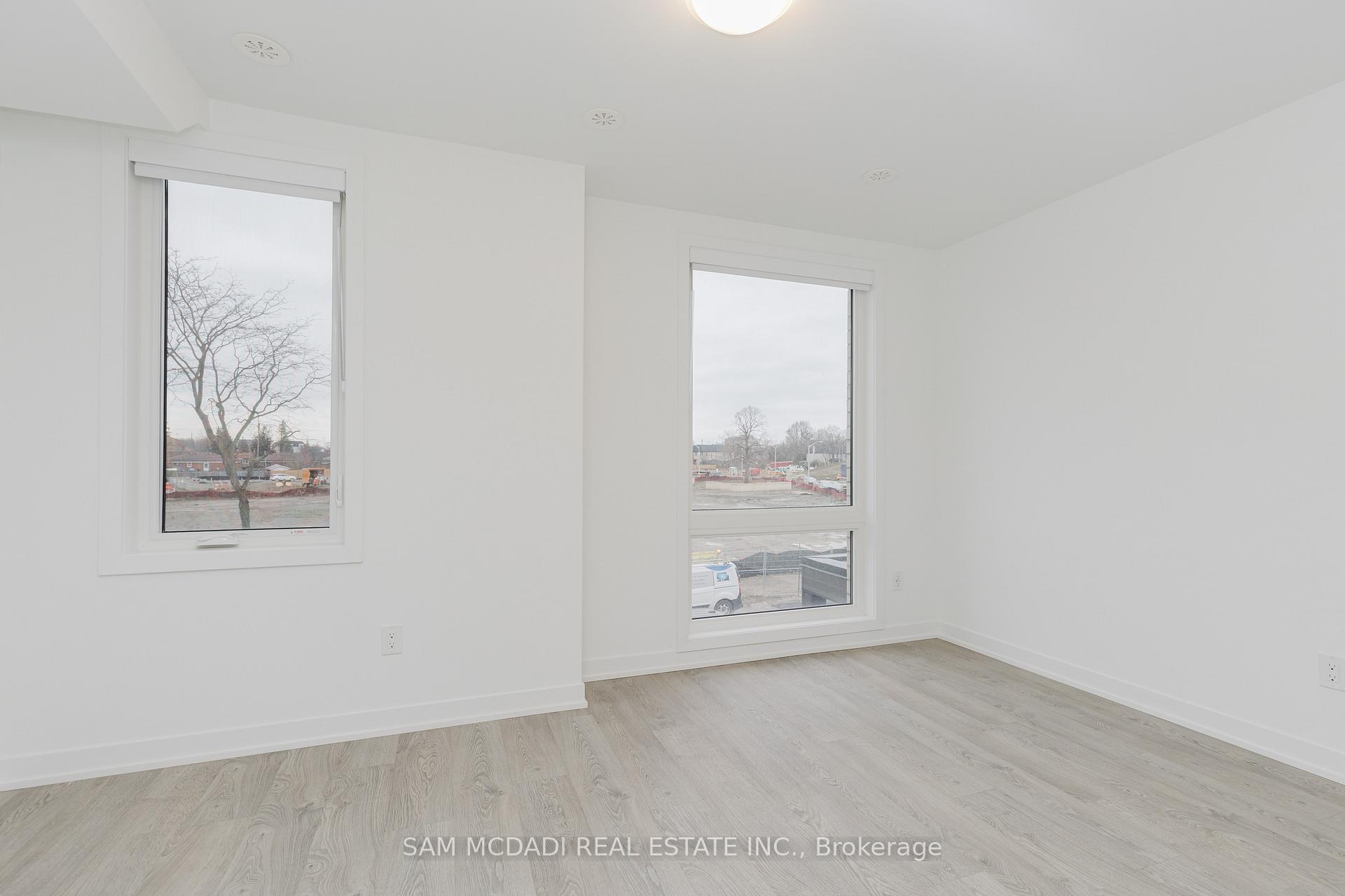 Photo 15 of 12 Deep Roots Terrace, Toronto, Englemount-Lawrence — HOMEH