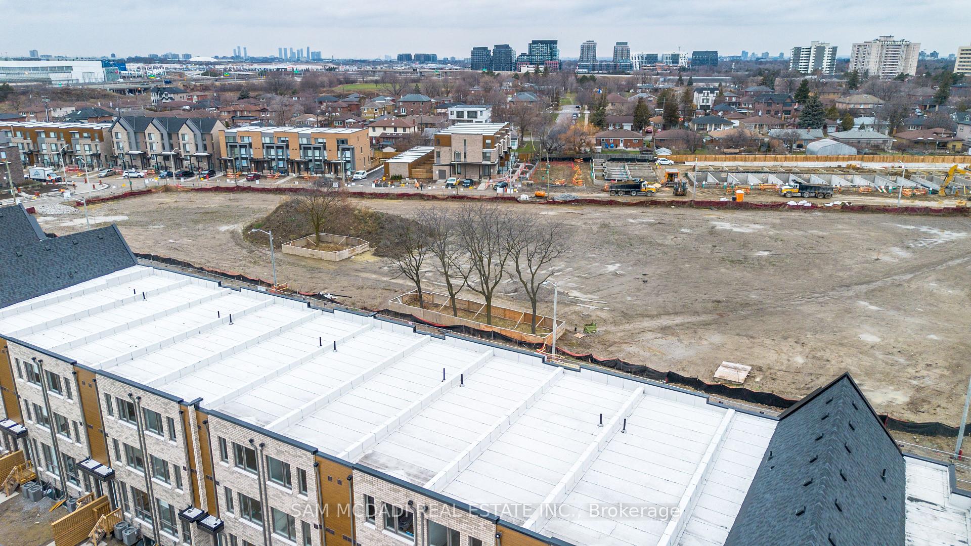 Photo 37 of 12 Deep Roots Terrace, Toronto, Englemount-Lawrence — HOMEH