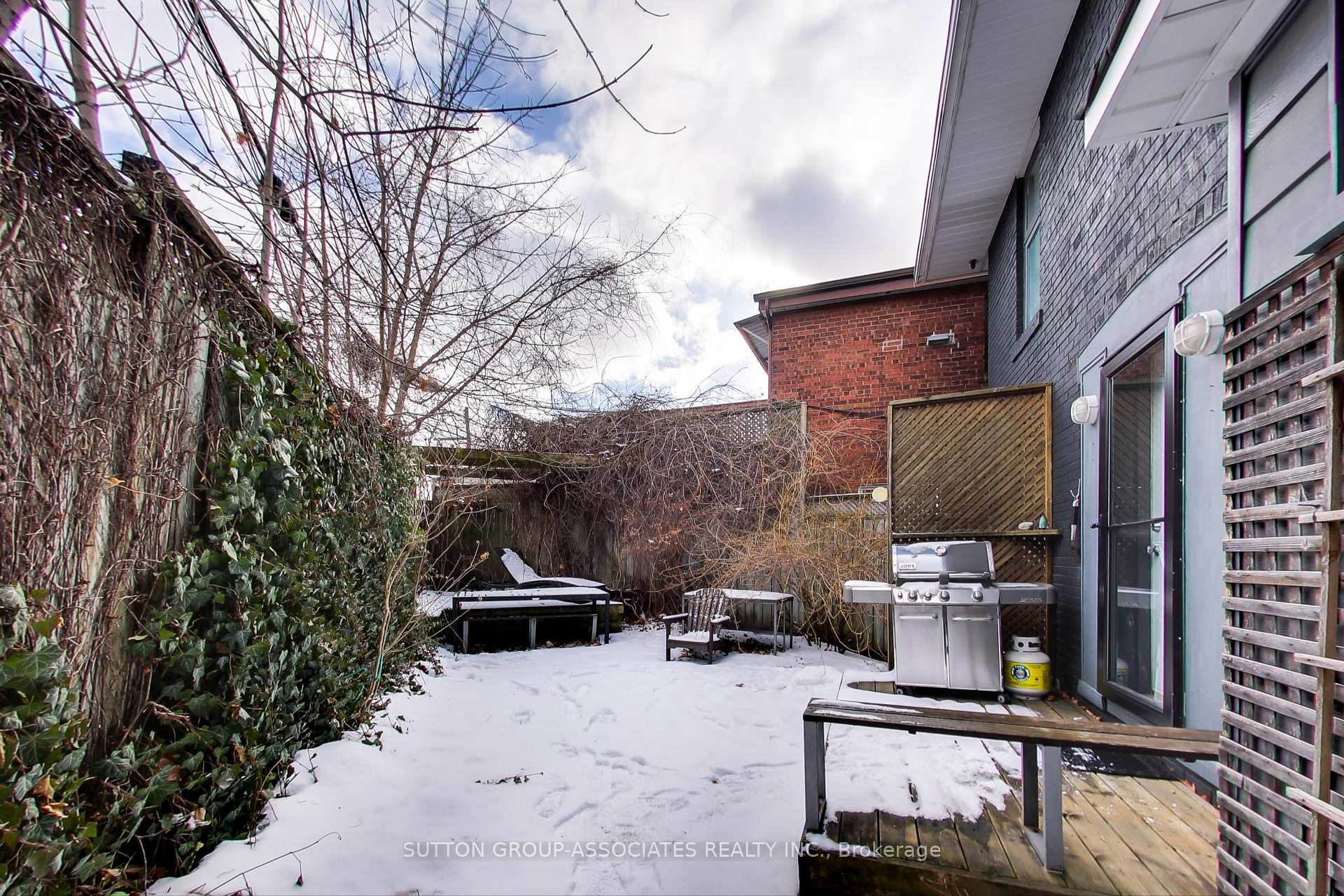 Photo 49 of 281 Montrose Avenue, Toronto, Palmerston-Little Italy — HOMEH