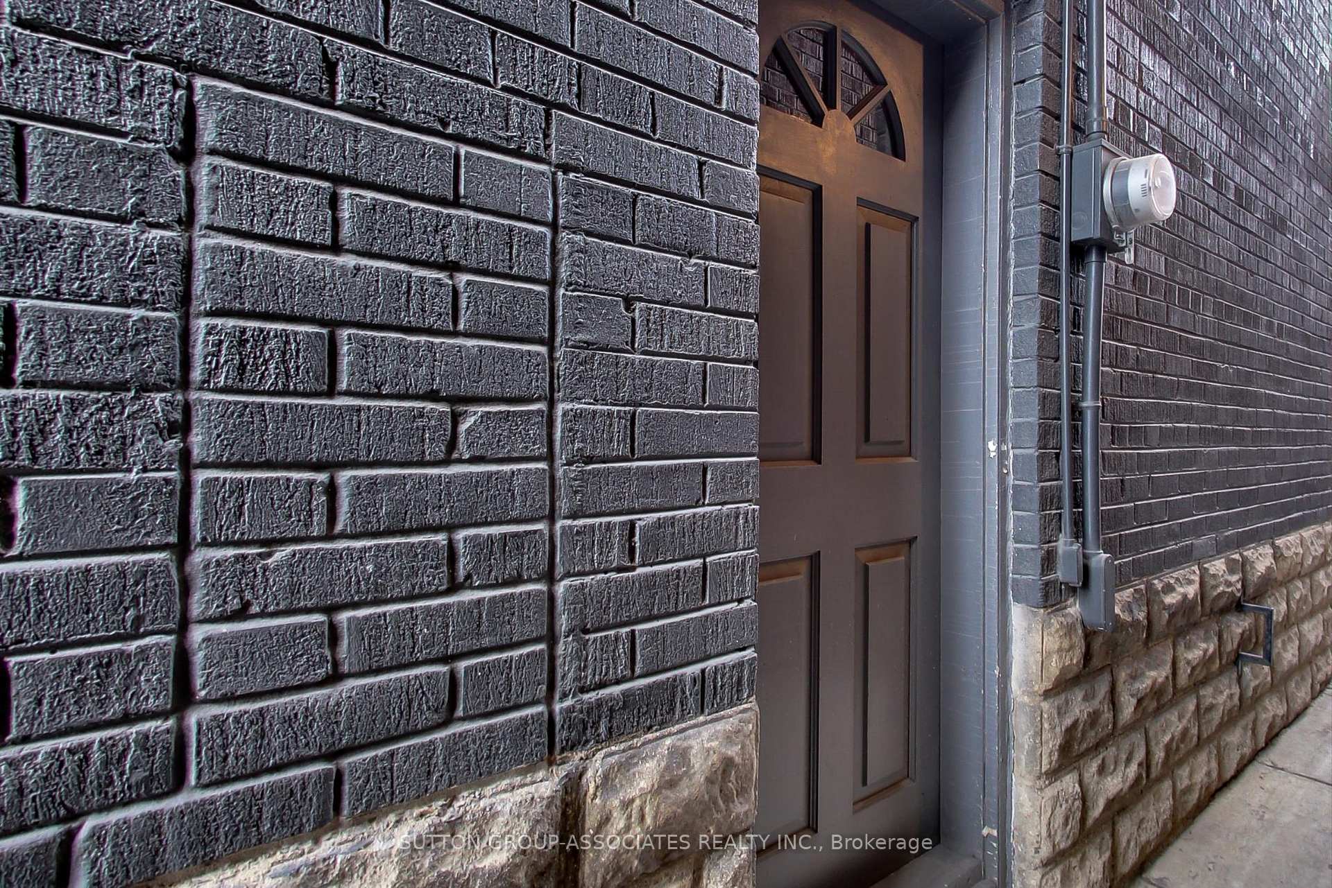 Photo 44 of 281 Montrose Avenue, Toronto, Palmerston-Little Italy — HOMEH
