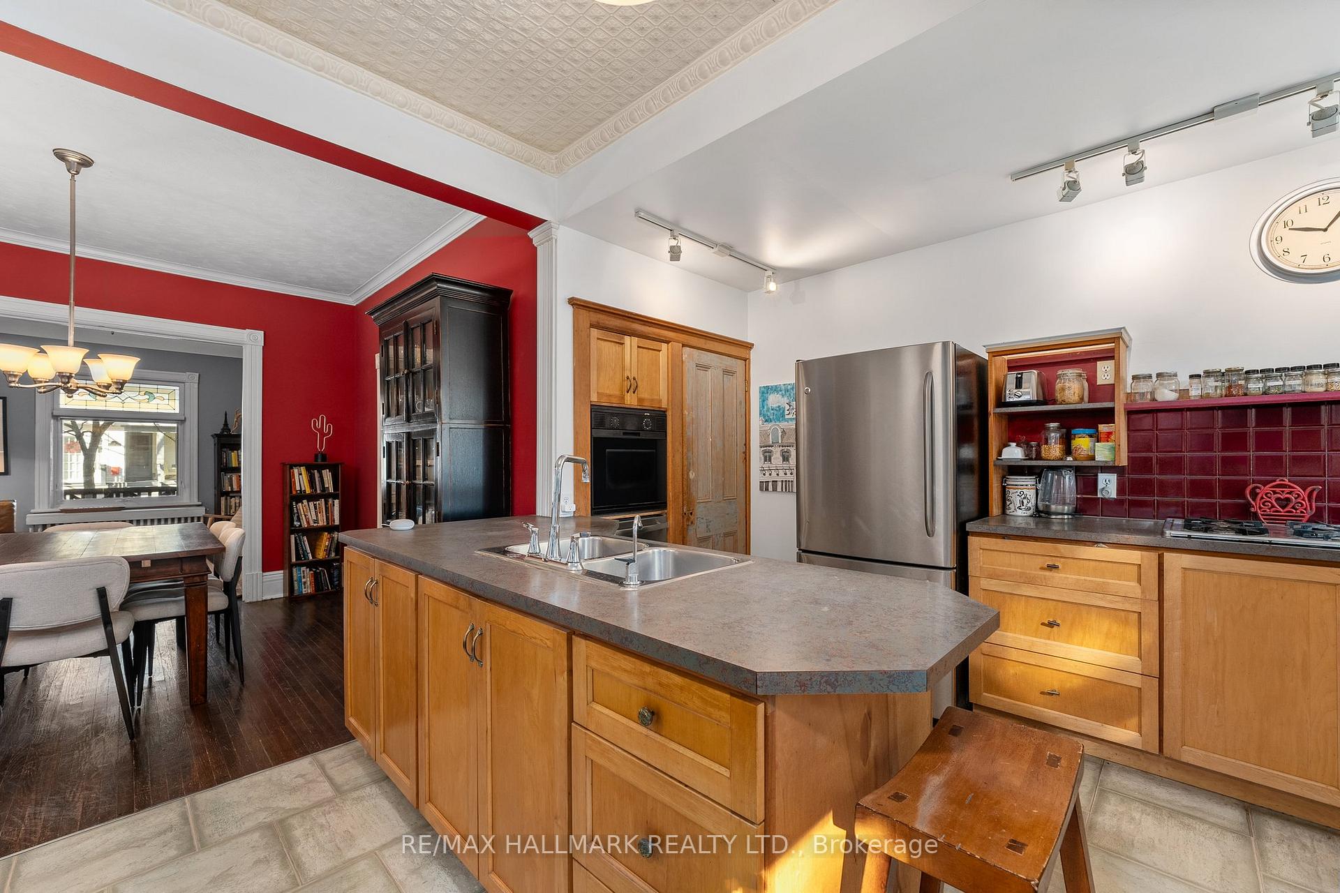 Photo 7 of 17 Brooklyn Avenue, Toronto, South Riverdale — HOMEH