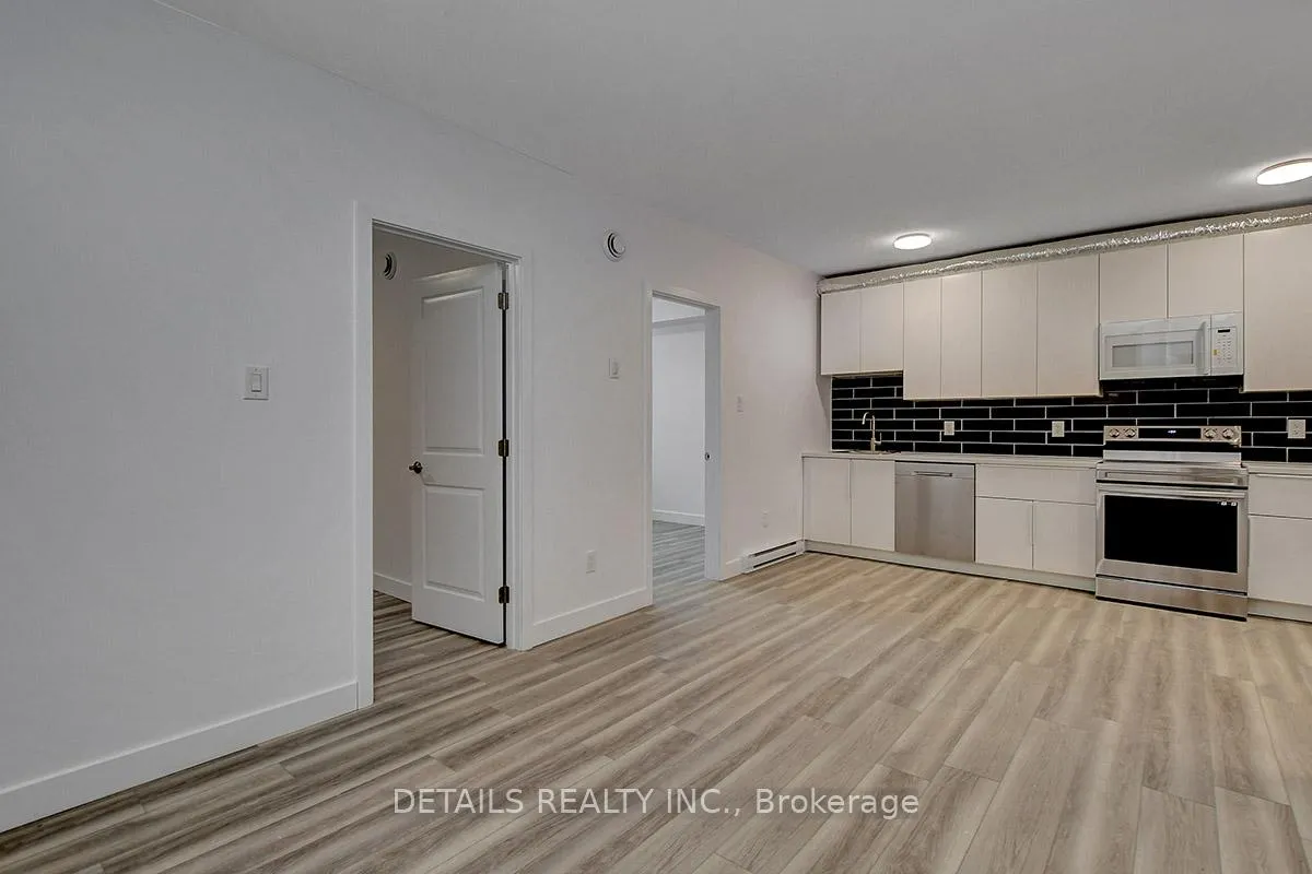 Photo 3 of Unit B, 285 B Montfort Street, Ottawa, Vanier — HOMEH