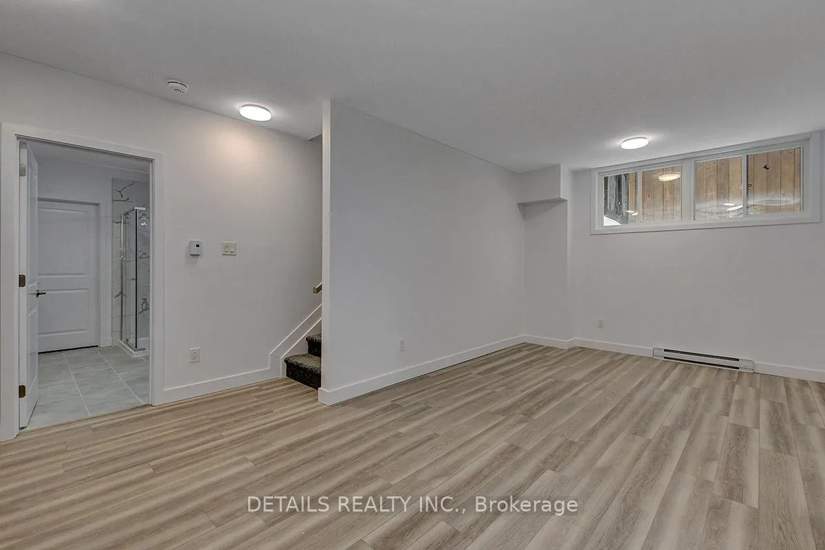 Photo 7 of Unit B, 285 B Montfort Street, Ottawa, Vanier — HOMEH