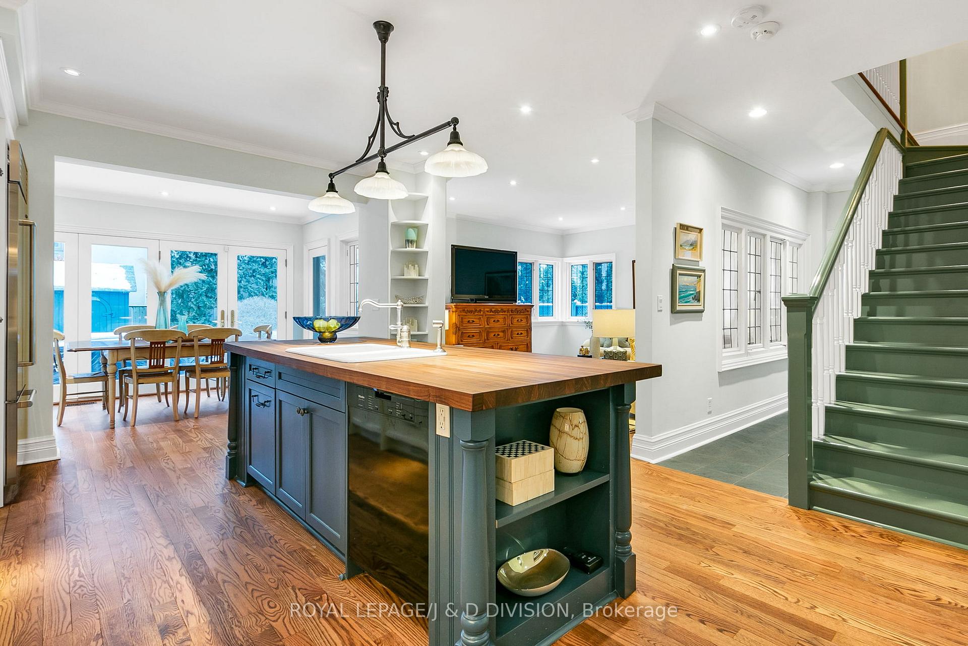 Photo 4 of 269 Oriole Parkway, Toronto, Yonge-Eglinton — HOMEH