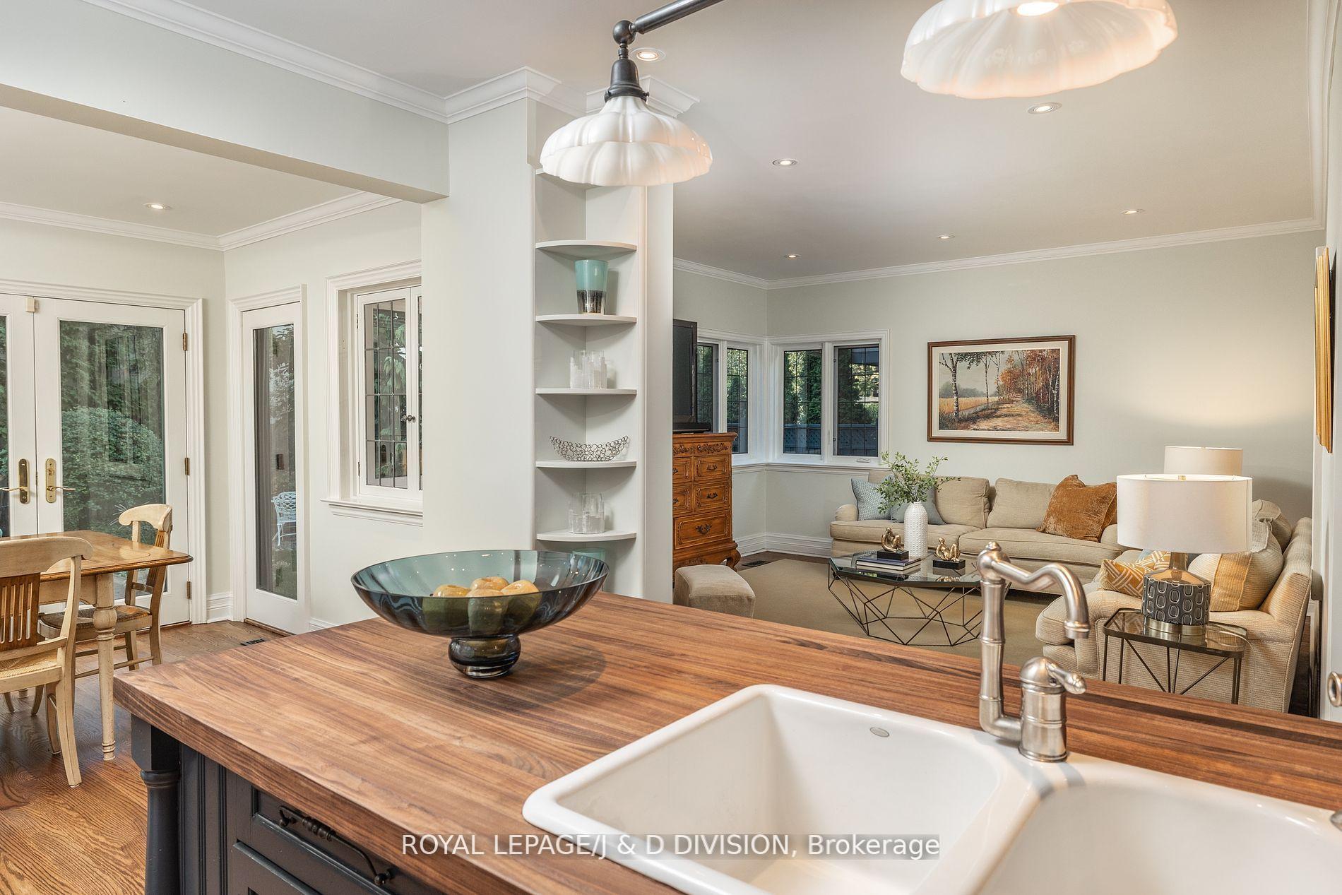 Photo 11 of 269 Oriole Parkway, Toronto, Yonge-Eglinton — HOMEH