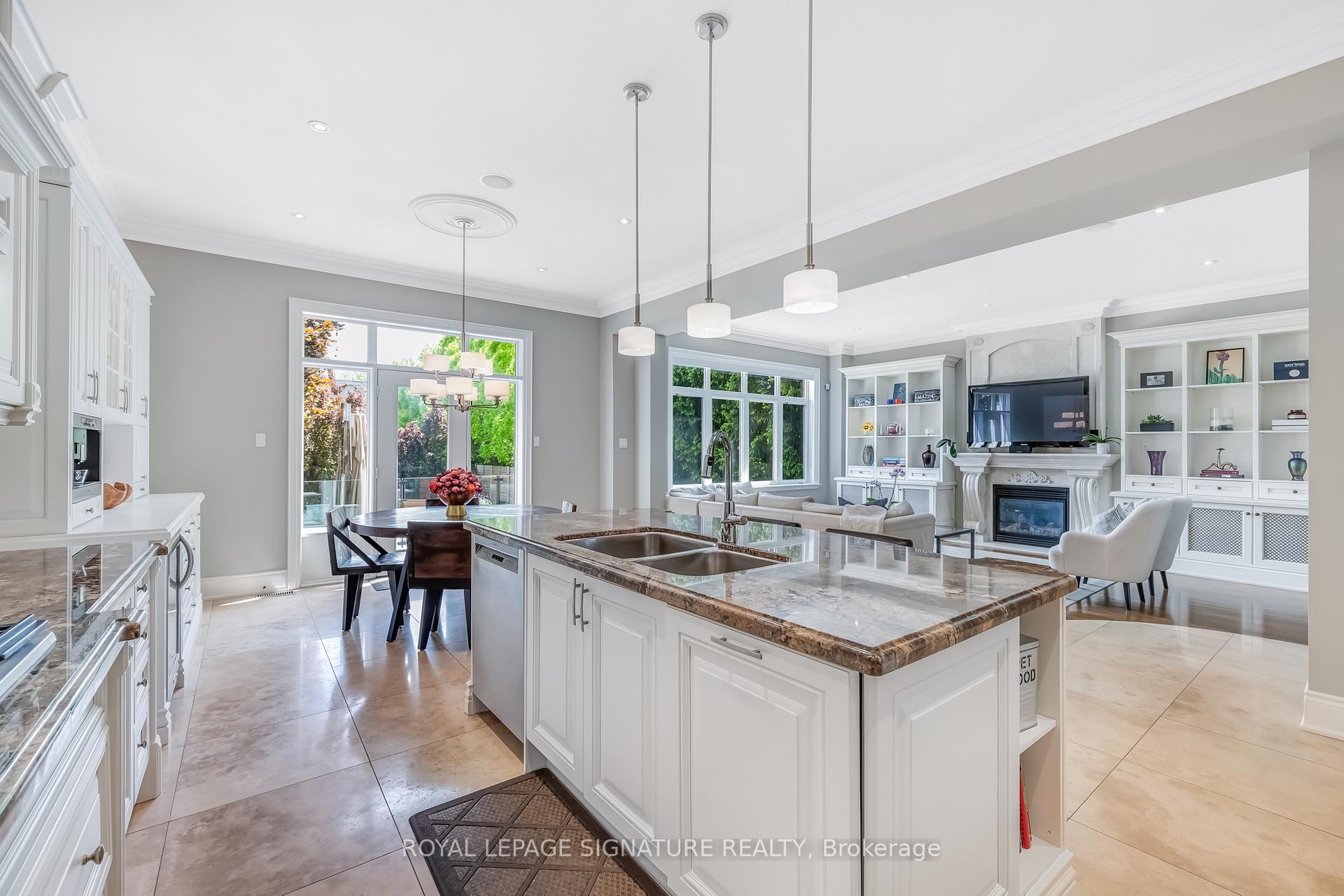 Photo 12 of 153 Falkirk Street, Toronto, Bedford Park-Nortown — HOMEH