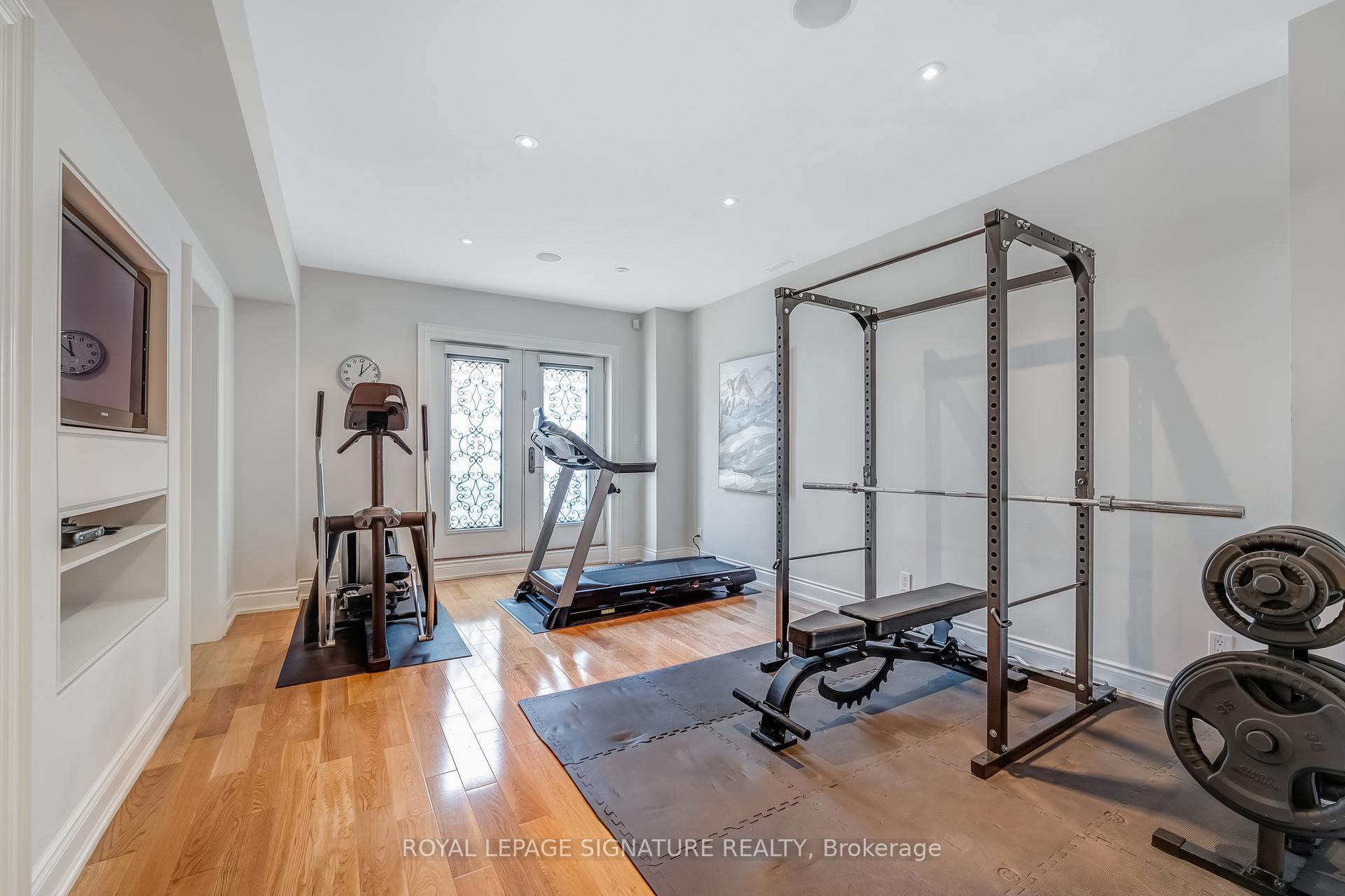 Photo 38 of 153 Falkirk Street, Toronto, Bedford Park-Nortown — HOMEH