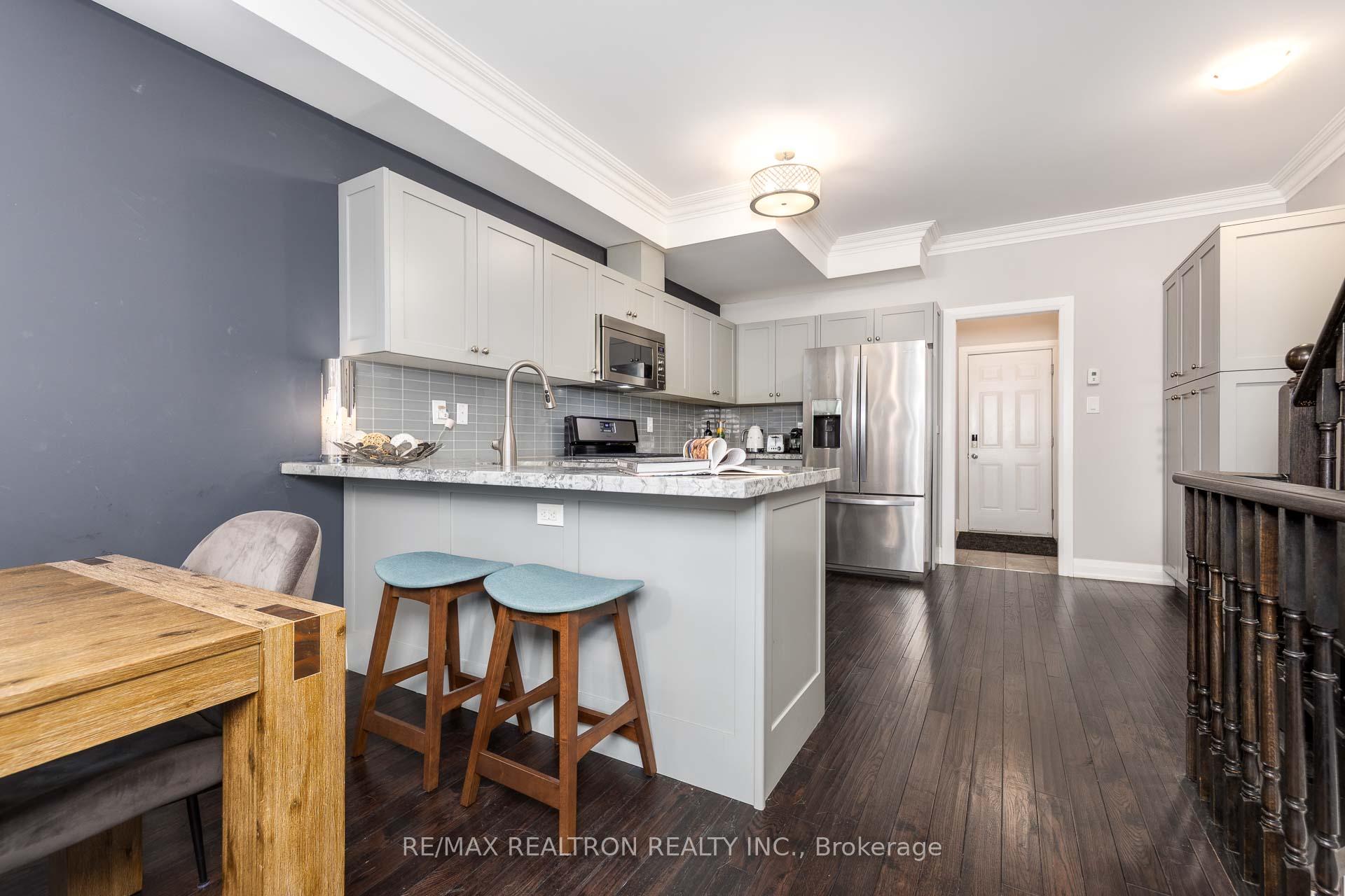 Photo 8 of 2833 St. Clair Avenue E, Toronto, O'Connor-Parkview — HOMEH