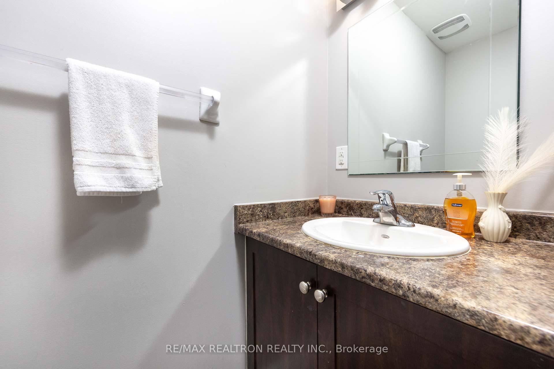 Photo 10 of 2833 St. Clair Avenue E, Toronto, O'Connor-Parkview — HOMEH