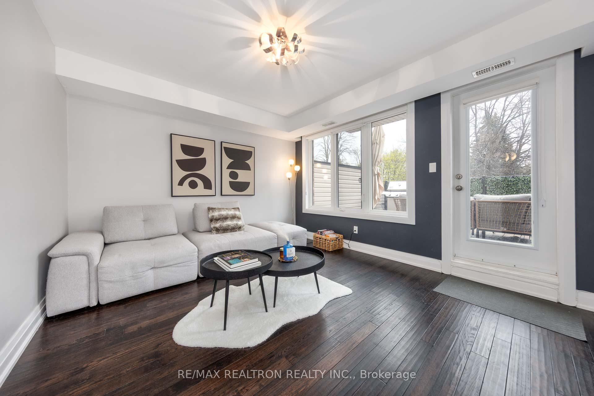 Photo 15 of 2833 St. Clair Avenue E, Toronto, O'Connor-Parkview — HOMEH