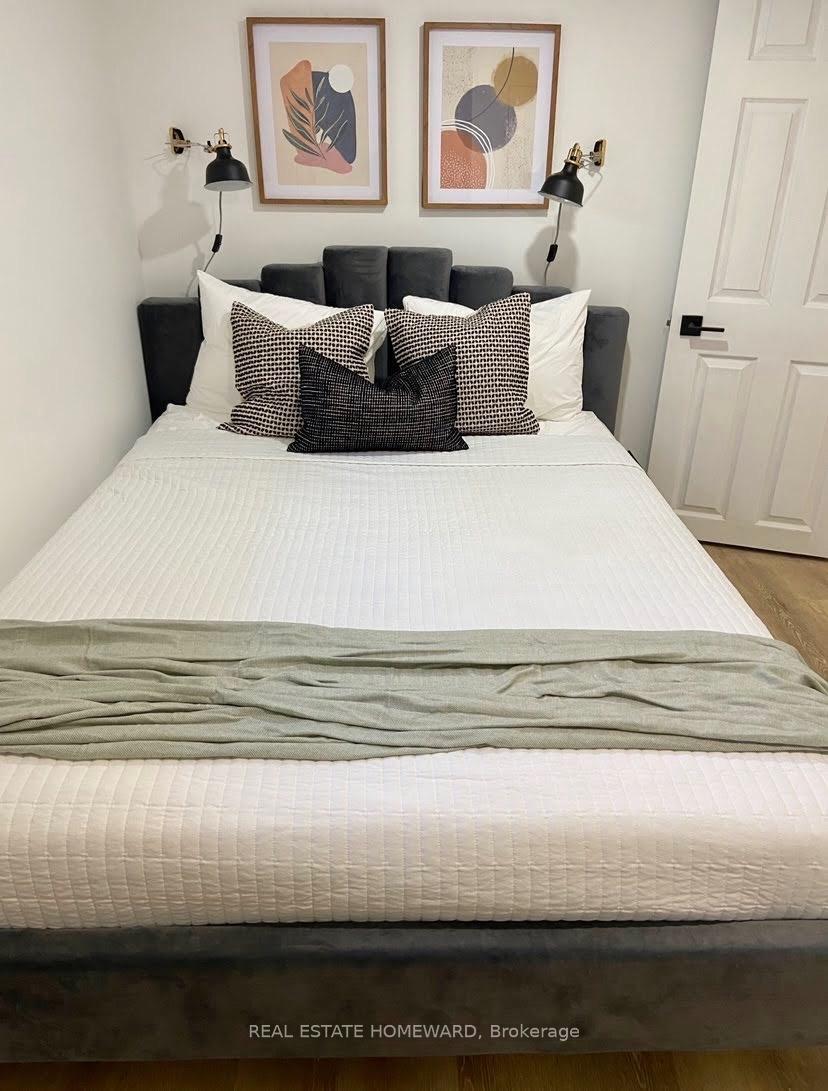 Photo 1 of Unit Bsmt Room 1, 53 Stamford Square S, Scarborough, Clairlea-Birchmount — HOMEH