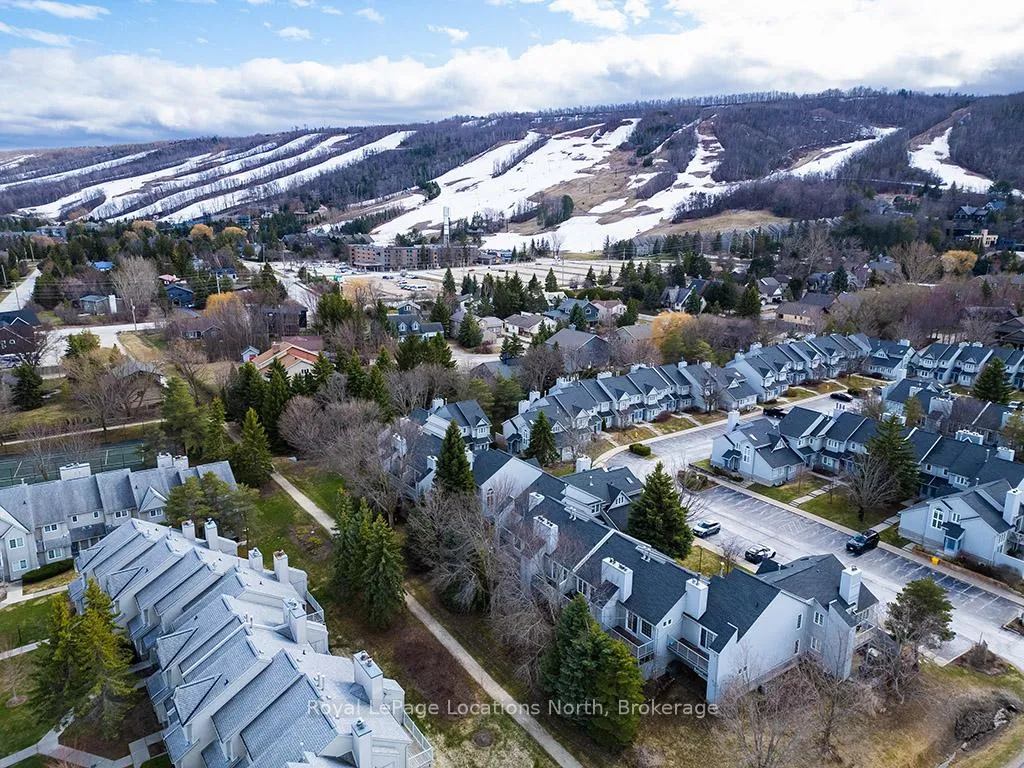 Front of Unit 38, 146 Settlers Way