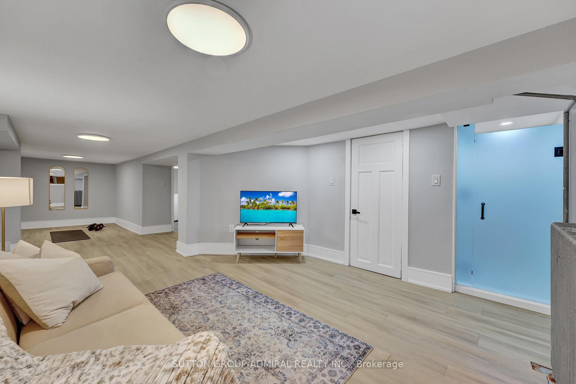 Photo 14 of 200 Bingham Avenue, Toronto, East End-Danforth — HOMEH