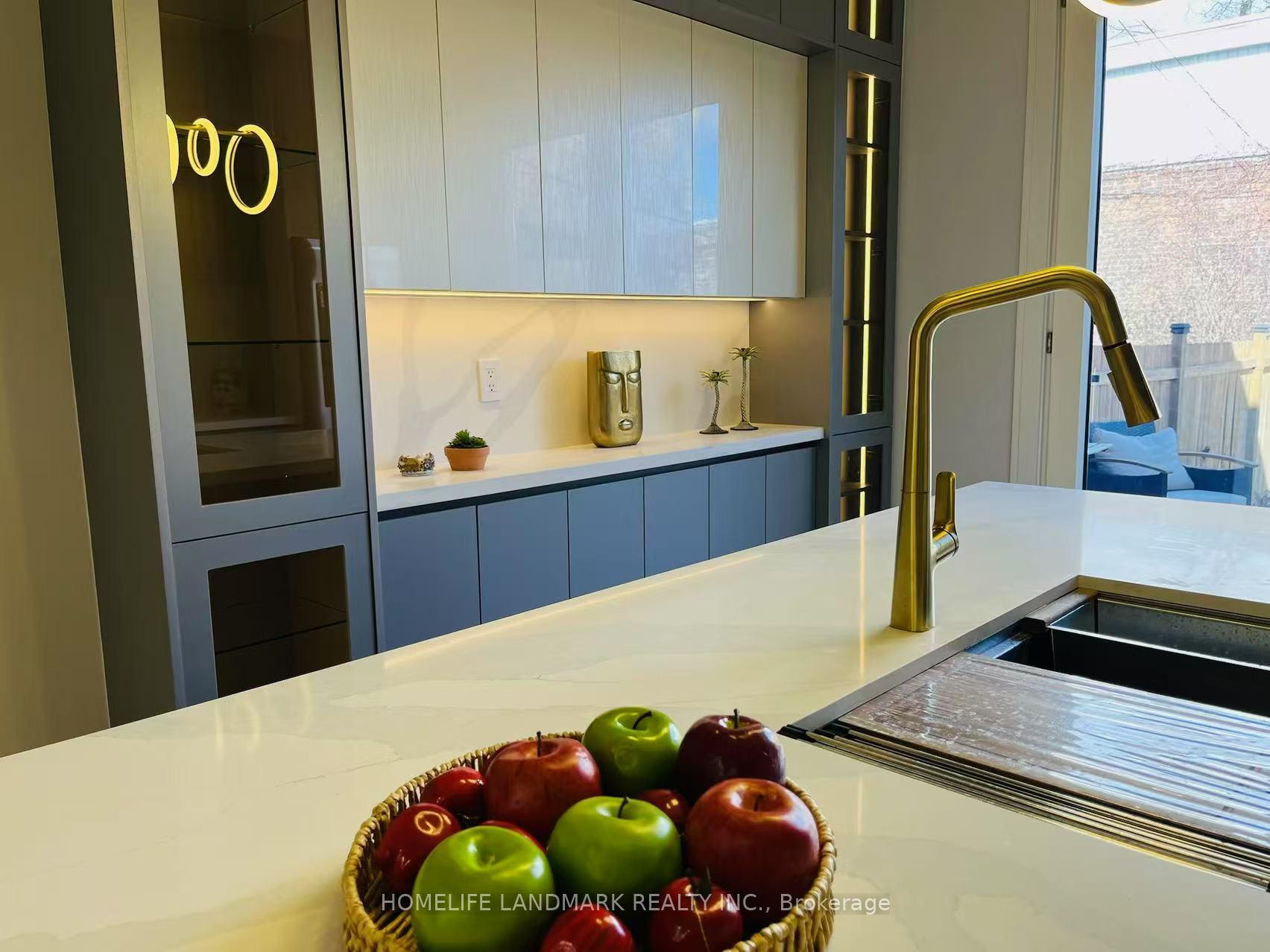 Photo 14 of 877 Logan Avenue, Toronto, North Riverdale — HOMEH