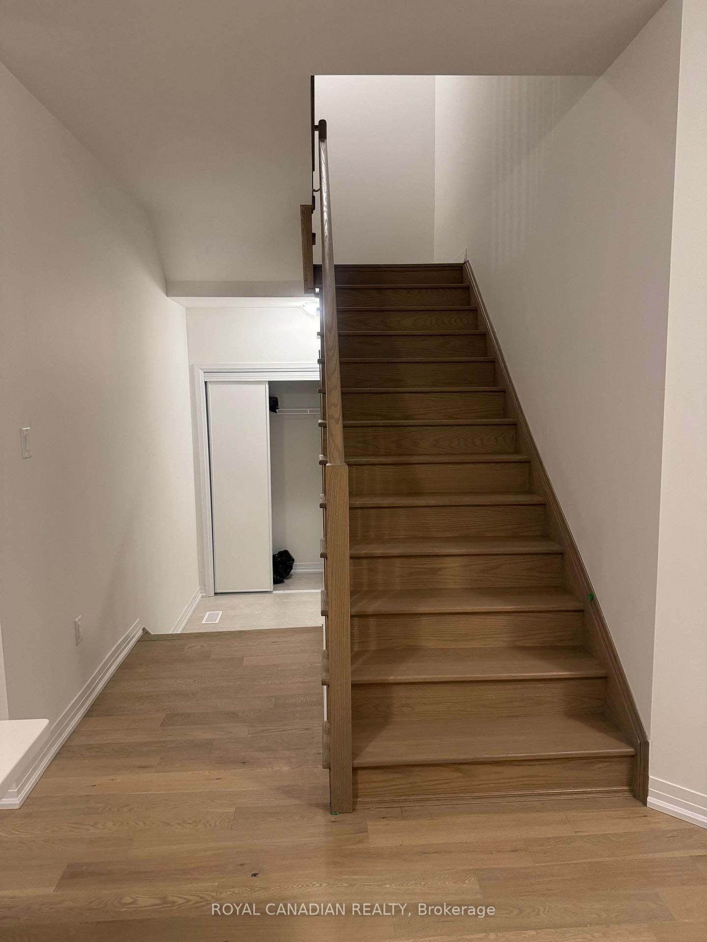 Photo 6 of 260 Velvet Way, Thorold, Rolling Meadows — HOMEH