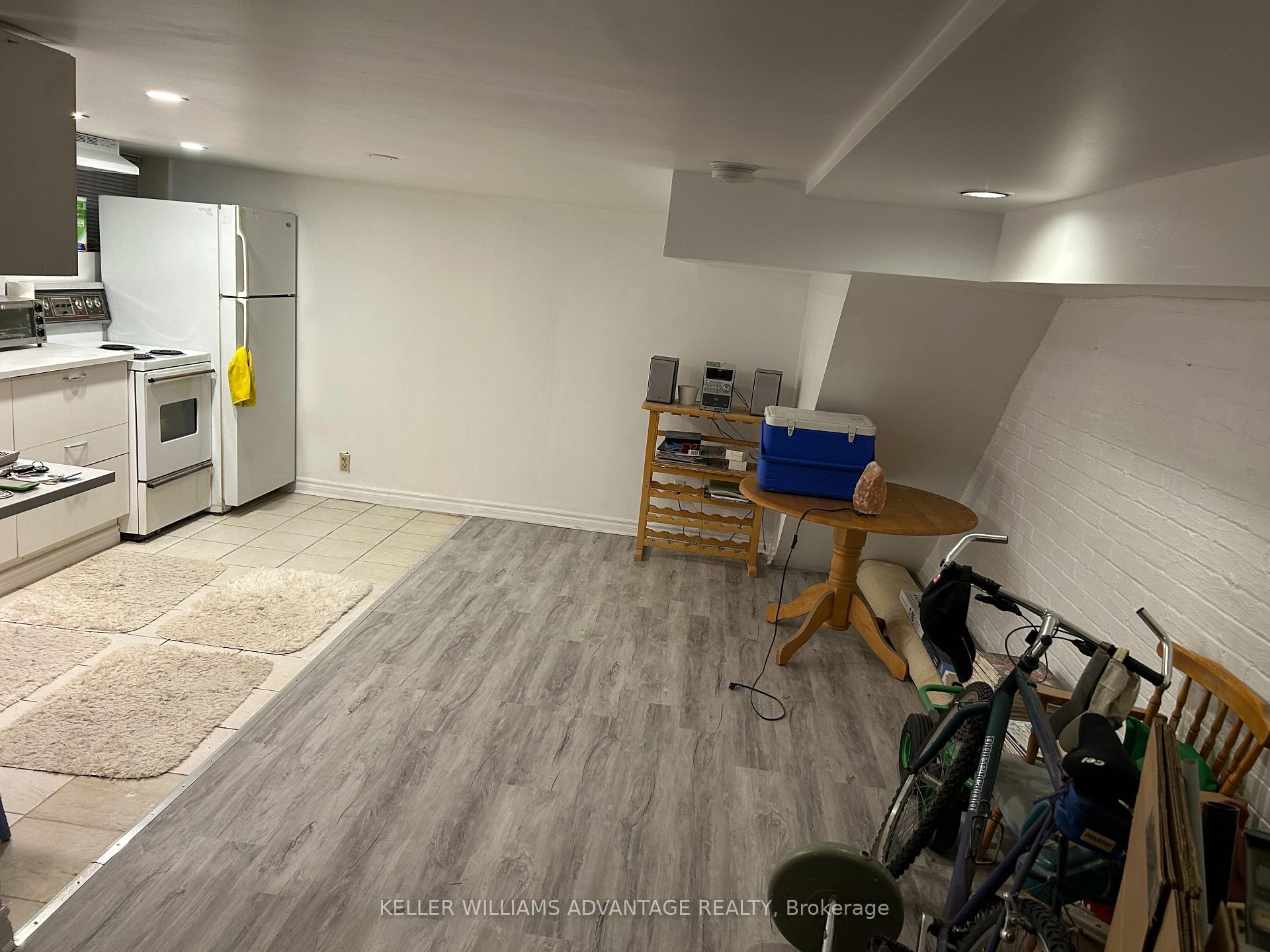 Photo 6 of Unit Lower, 350 Sammon Avenue, Toronto, Danforth Village-East York — HOMEH