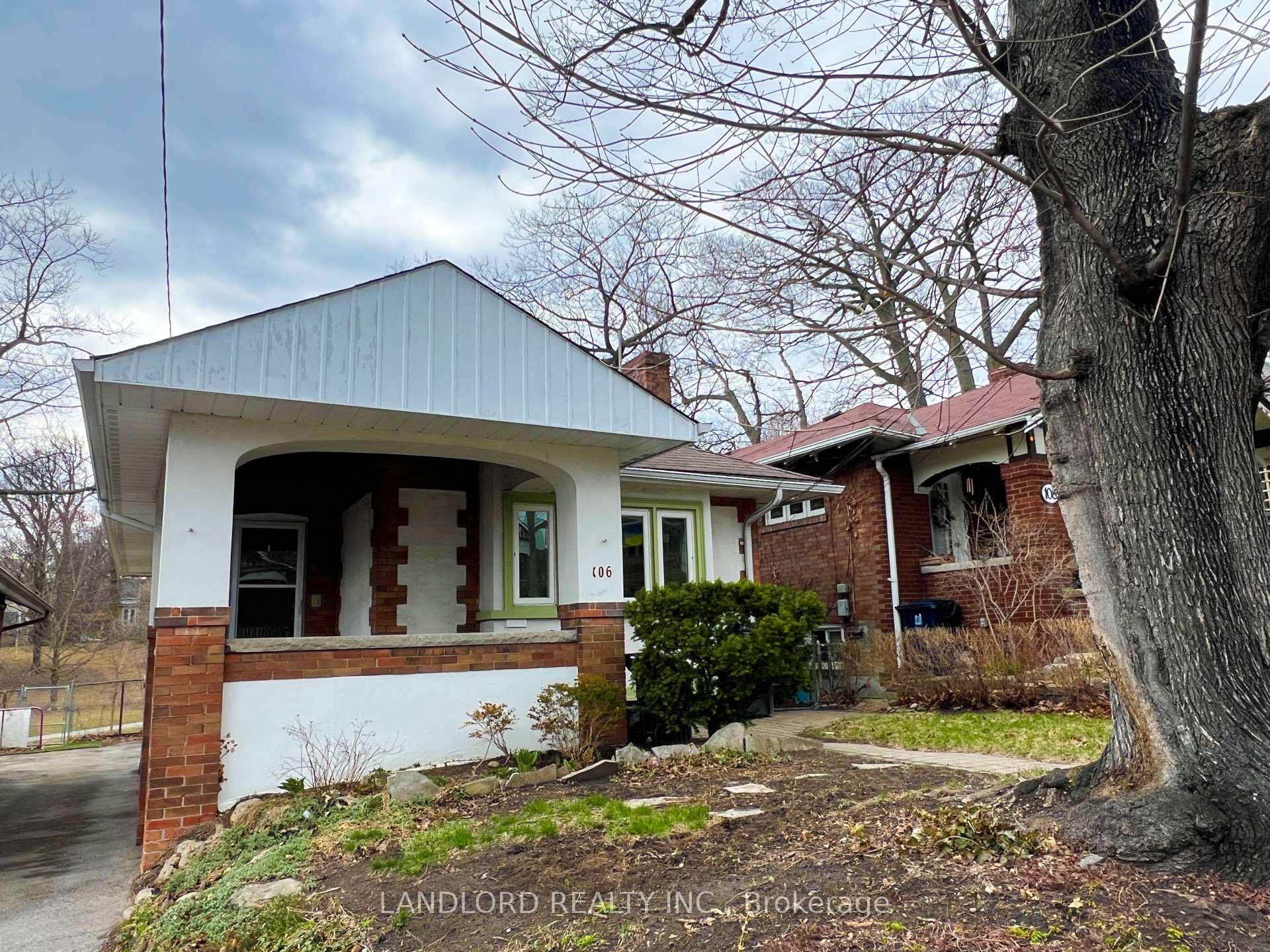 Photo 1 of 106 Brookside Drive, Toronto, East End-Danforth — HOMEH