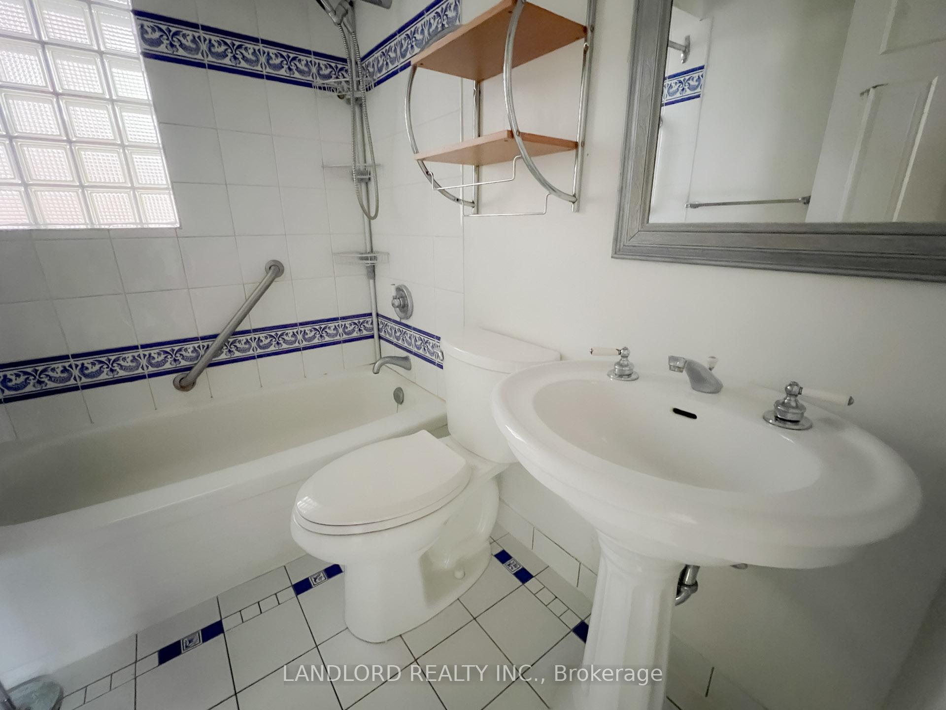 Photo 12 of 106 Brookside Drive, Toronto, East End-Danforth — HOMEH