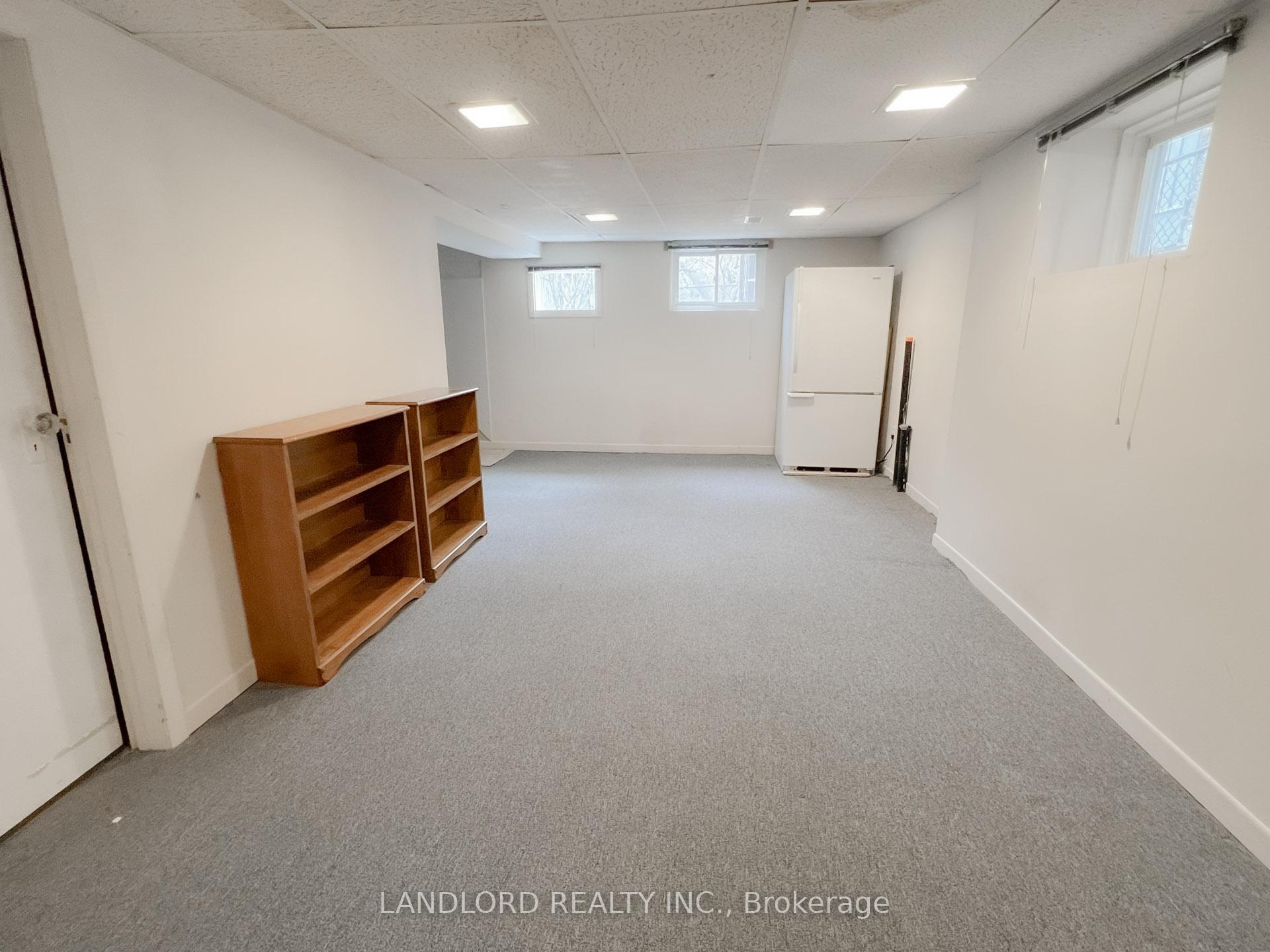 Photo 17 of 106 Brookside Drive, Toronto, East End-Danforth — HOMEH