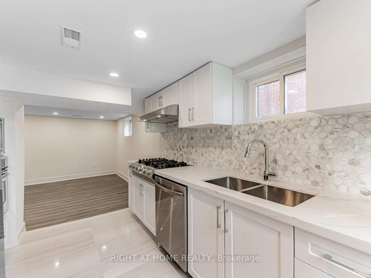 Photo 3 of Unit BSMT, 141 Tower Drive, Scarborough, Wexford-Maryvale — HOMEH