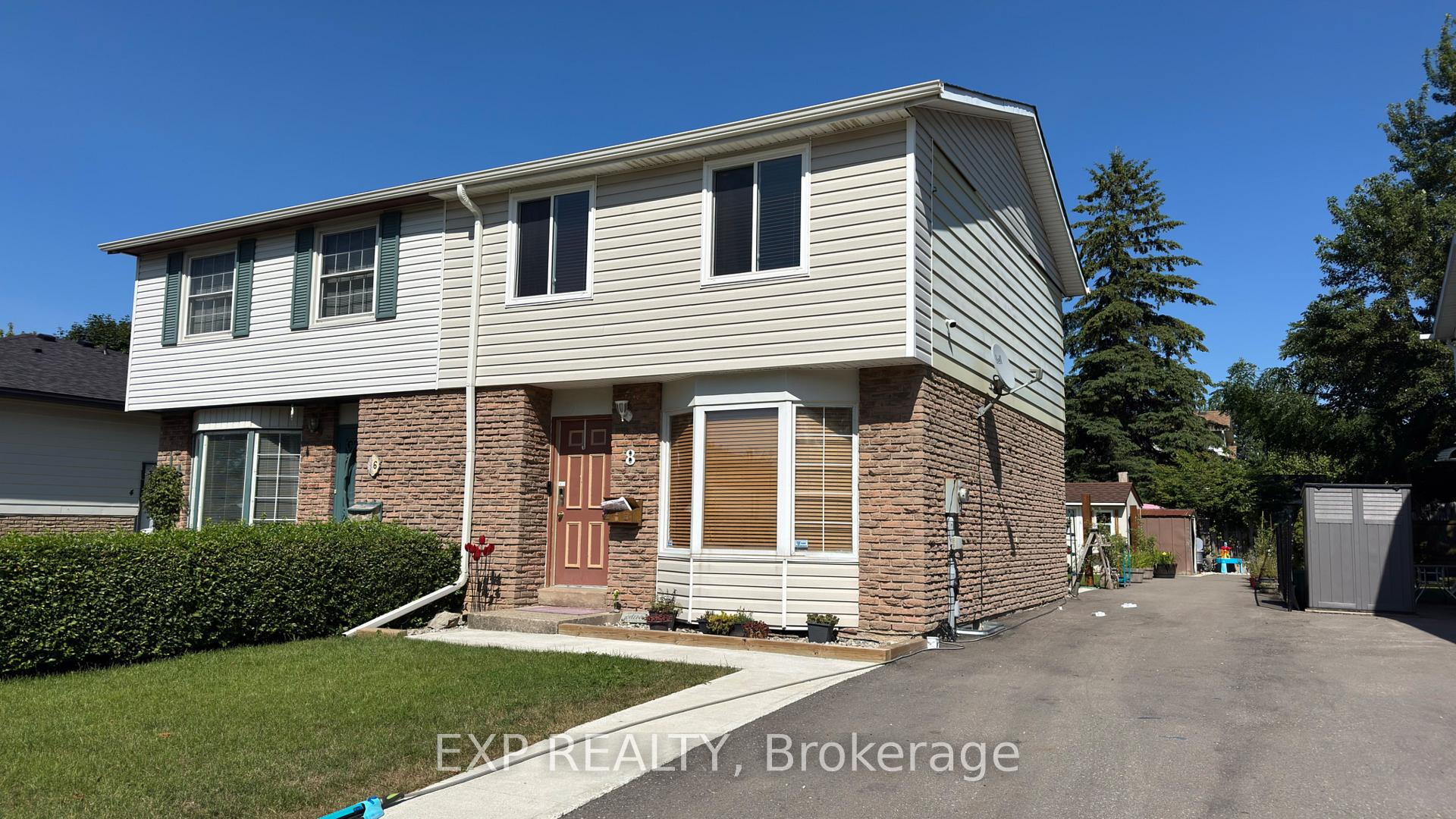 Photo 1 of 8 Baldwin Circle, Thorold, Confederation Heights — HOMEH