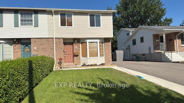 Photo 2 of 8 Baldwin Circle, Thorold, Confederation Heights — HOMEH