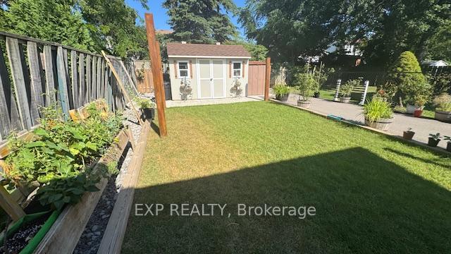 Photo 3 of 8 Baldwin Circle, Thorold, Confederation Heights — HOMEH
