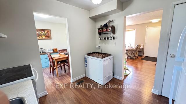 Photo 12 of 8 Baldwin Circle, Thorold, Confederation Heights — HOMEH