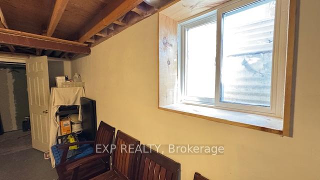 Photo 21 of 8 Baldwin Circle, Thorold, Confederation Heights — HOMEH