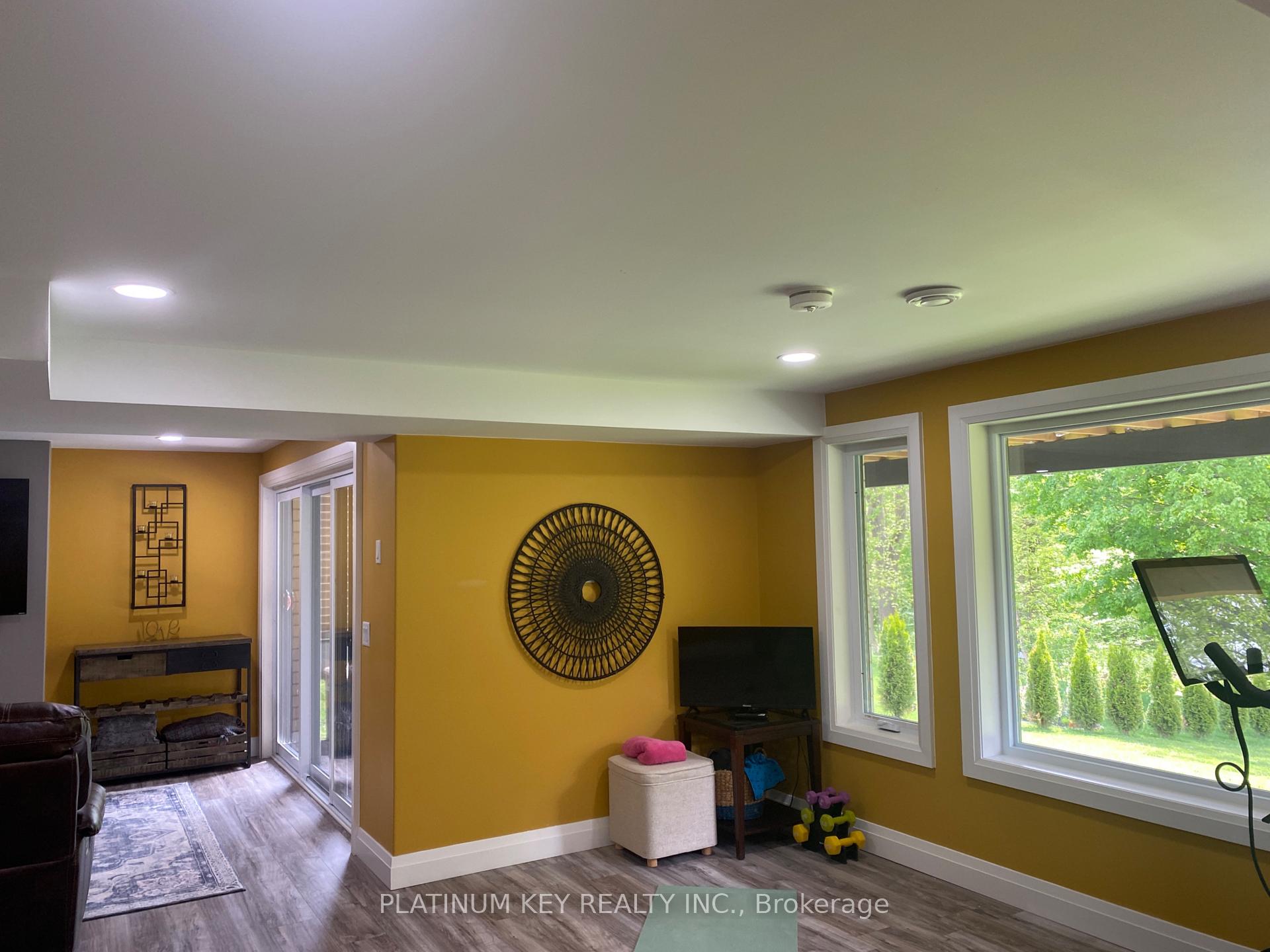 Photo 31 of 2119 Lockwood Crescent, Strathroy-Caradoc, Mount Brydges — HOMEH