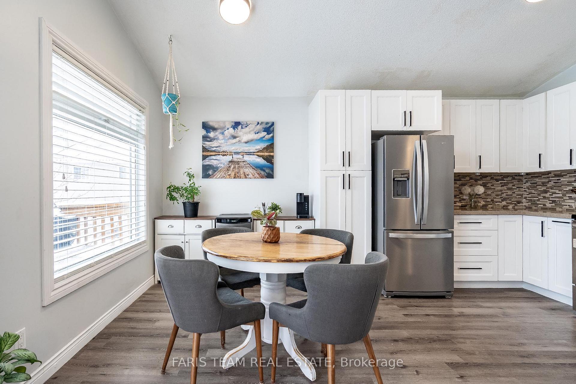 Photo 6 of 129 Mitchells Beach Road, Tay, Victoria Harbour — HOMEH
