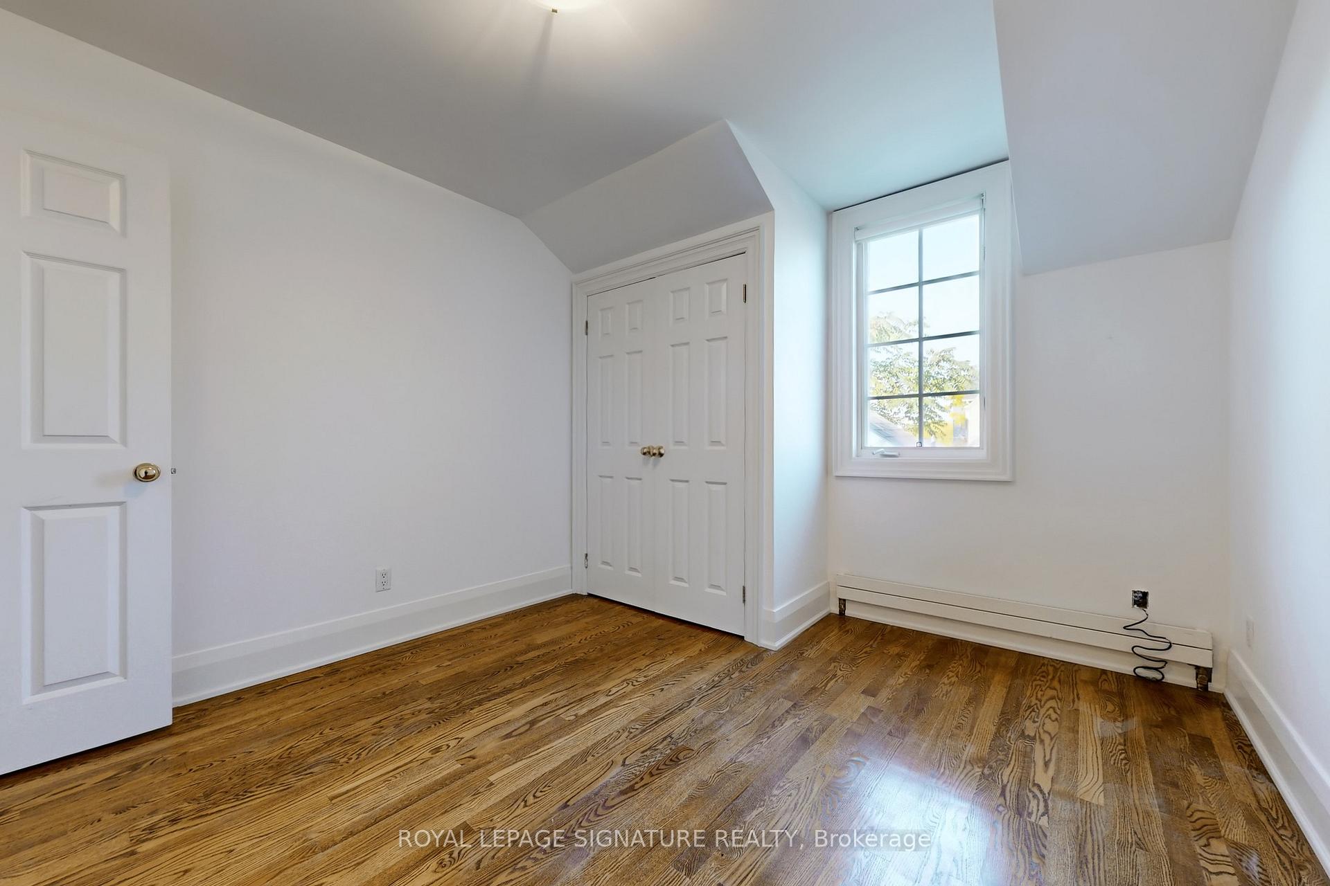 Photo 20 of 387 Old Orchard Grove, Toronto, Bedford Park-Nortown — HOMEH