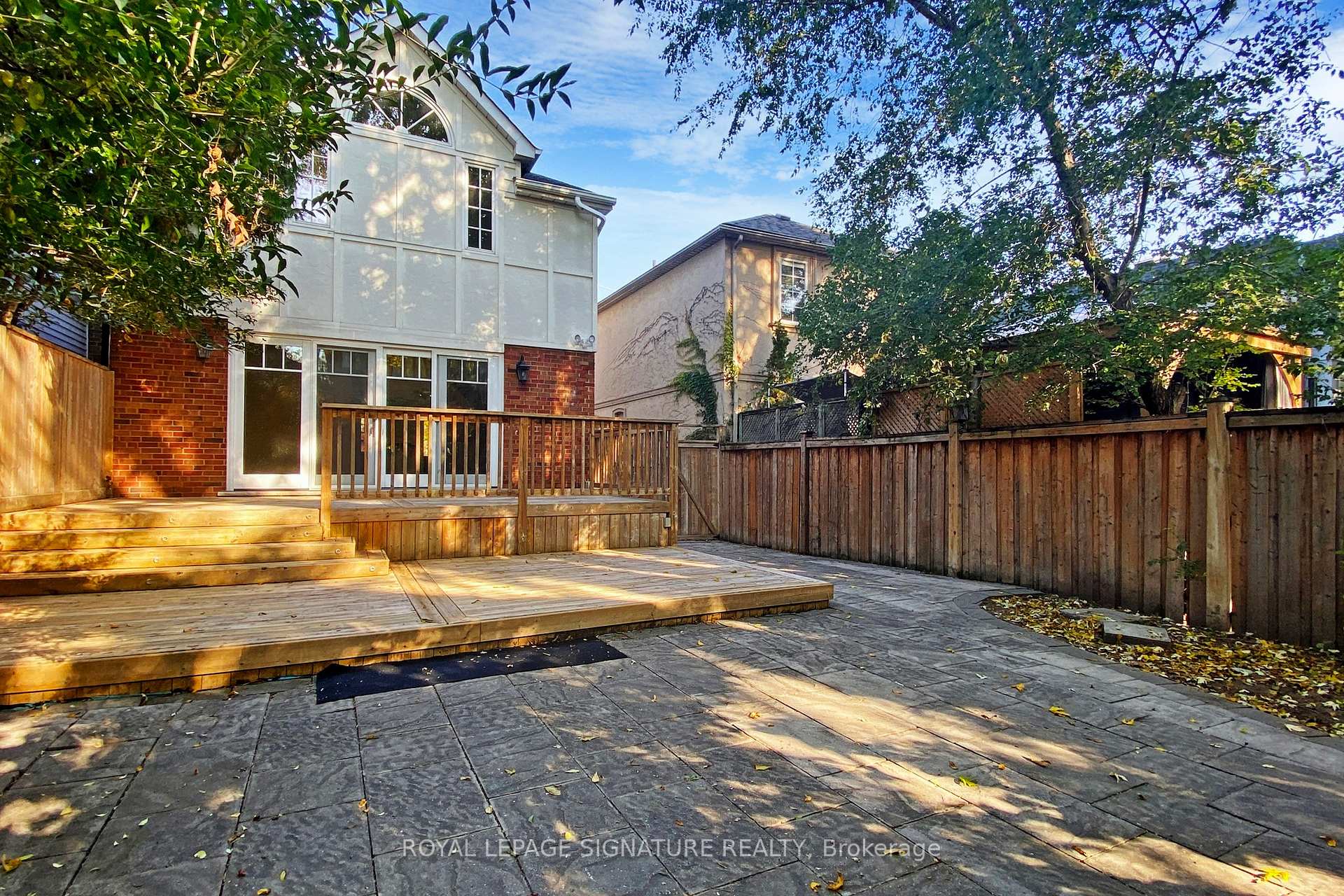 Photo 33 of 387 Old Orchard Grove, Toronto, Bedford Park-Nortown — HOMEH