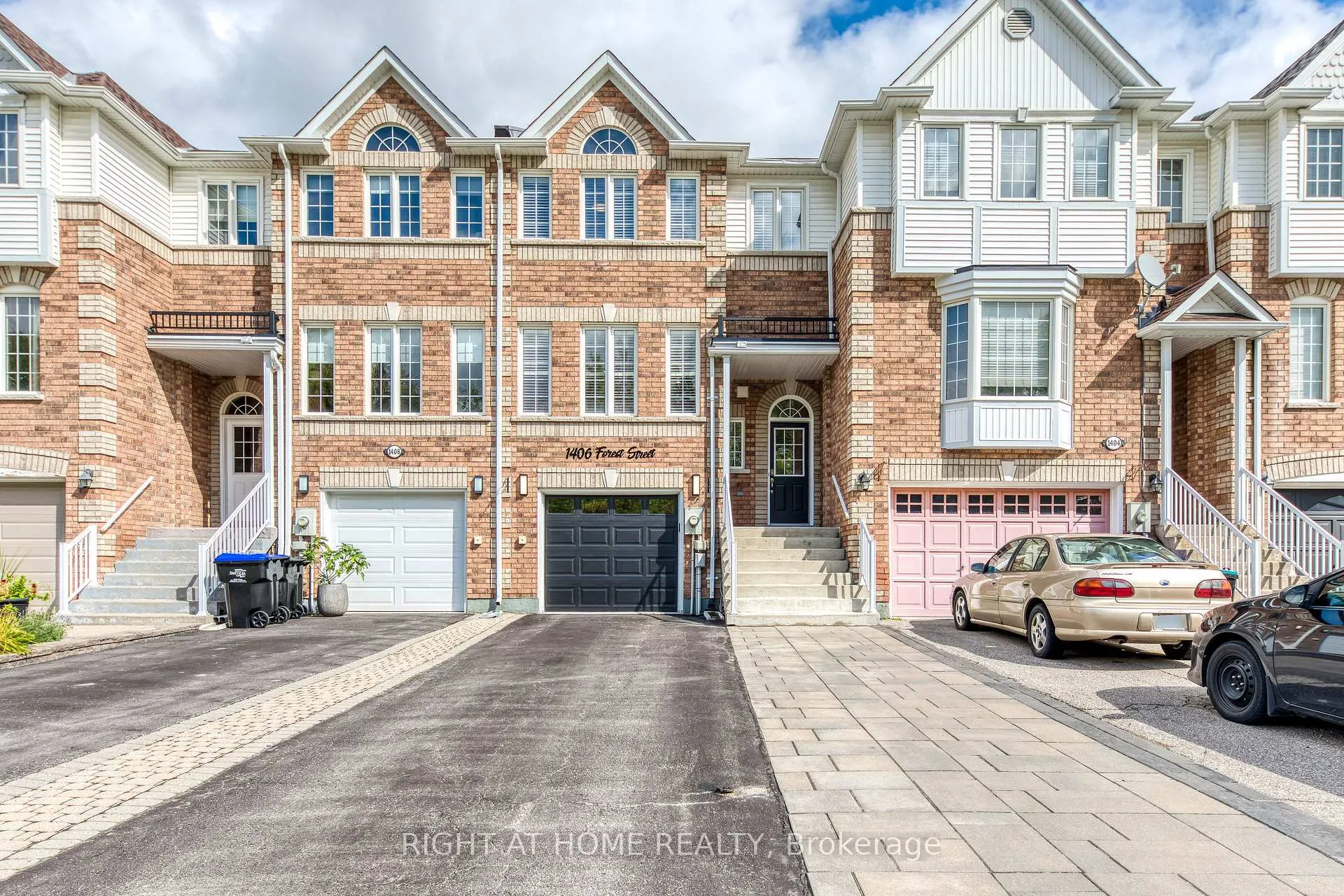 Photo 1 of 1406 Forest Street, Innisfil, Alcona — HOMEH