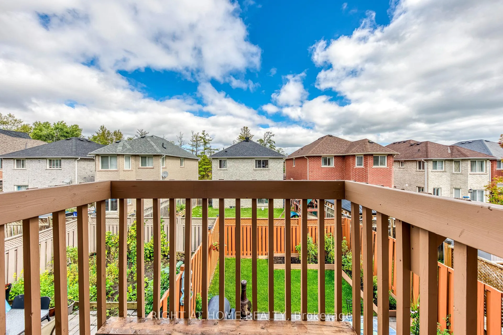Photo 15 of 1406 Forest Street, Innisfil, Alcona — HOMEH