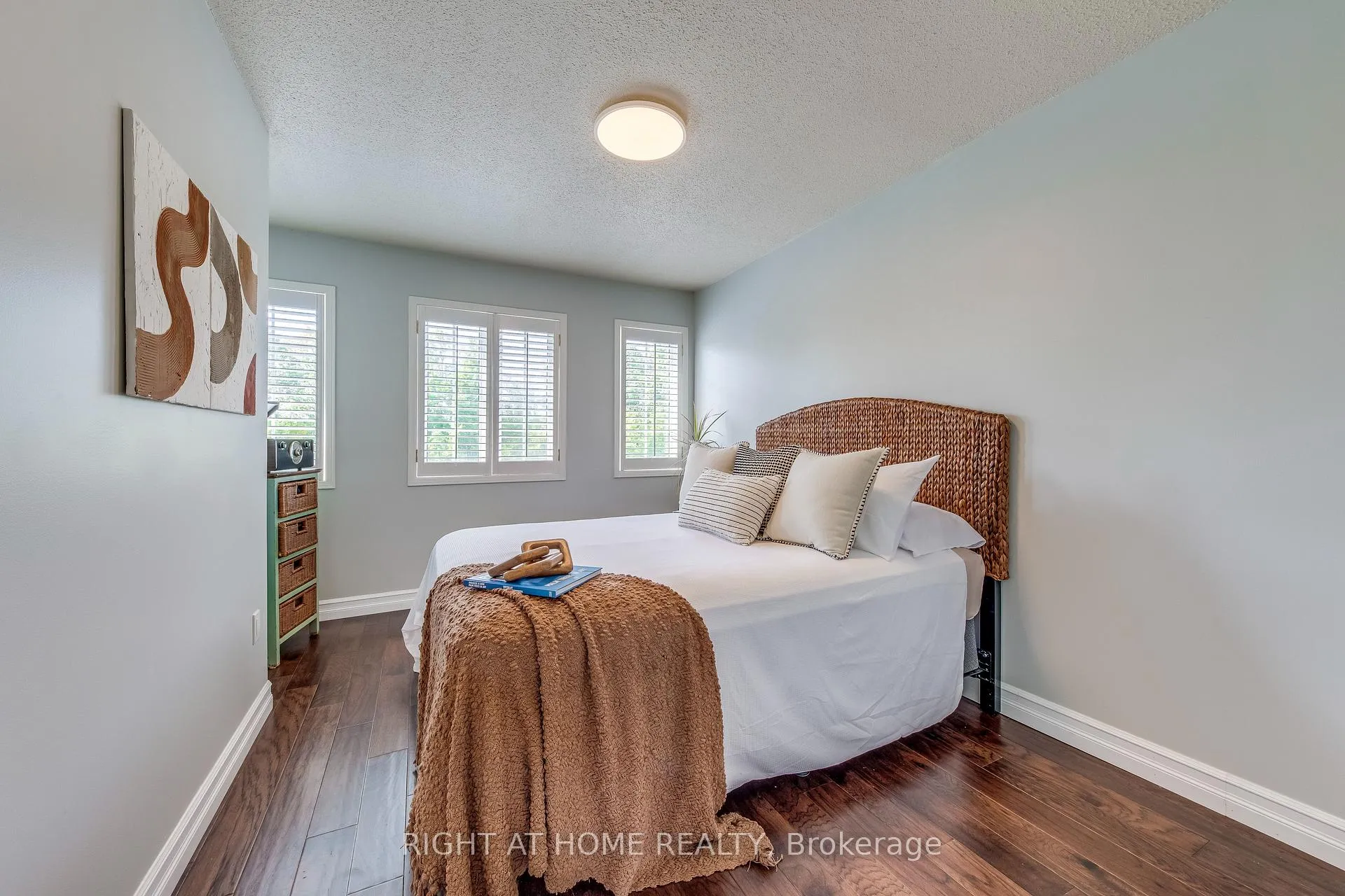 Photo 25 of 1406 Forest Street, Innisfil, Alcona — HOMEH