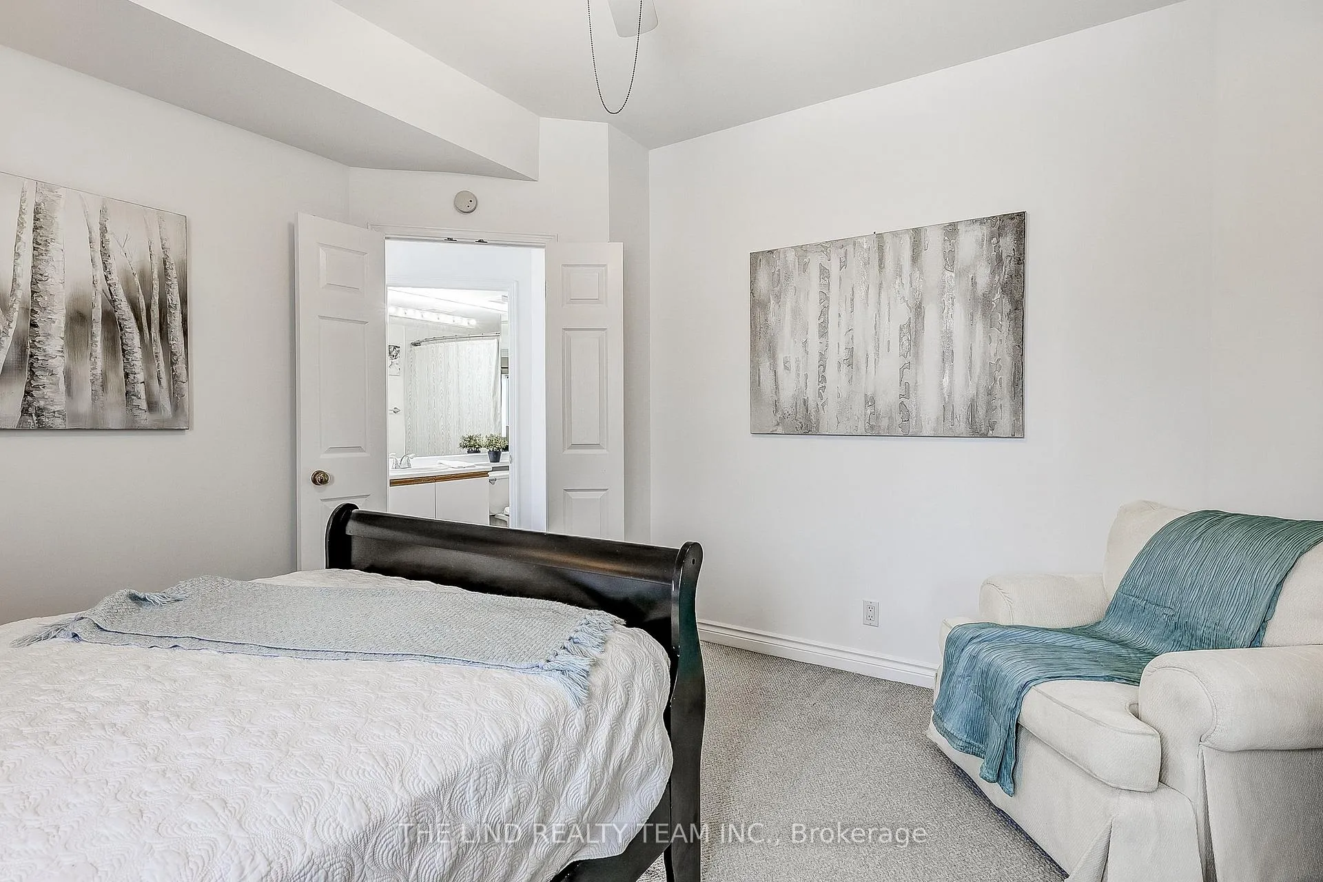 Photo 24 of Unit 301, 21 George Street, Aurora, Aurora Village — HOMEH