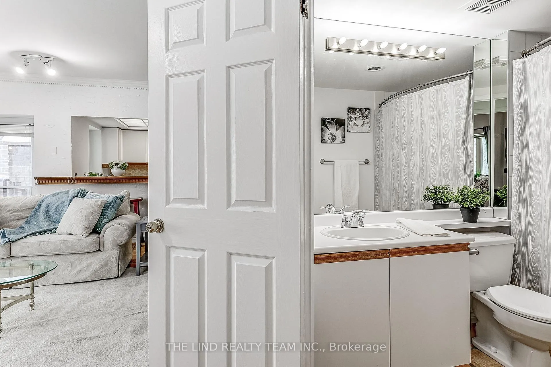 Photo 25 of Unit 301, 21 George Street, Aurora, Aurora Village — HOMEH